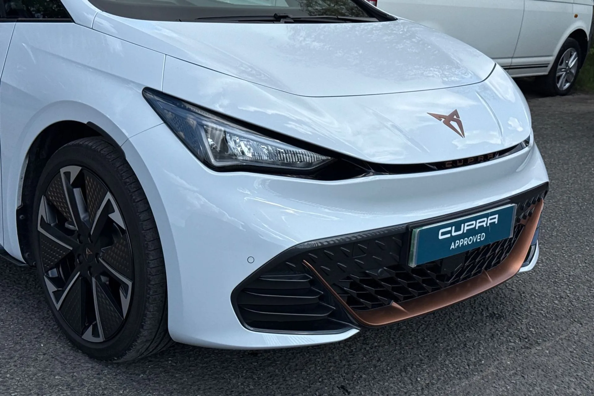 DA25ZHZ CUPRA Born e-Boost 79kWh V3 Auto 5dr in stock at CUPRA Crewe
