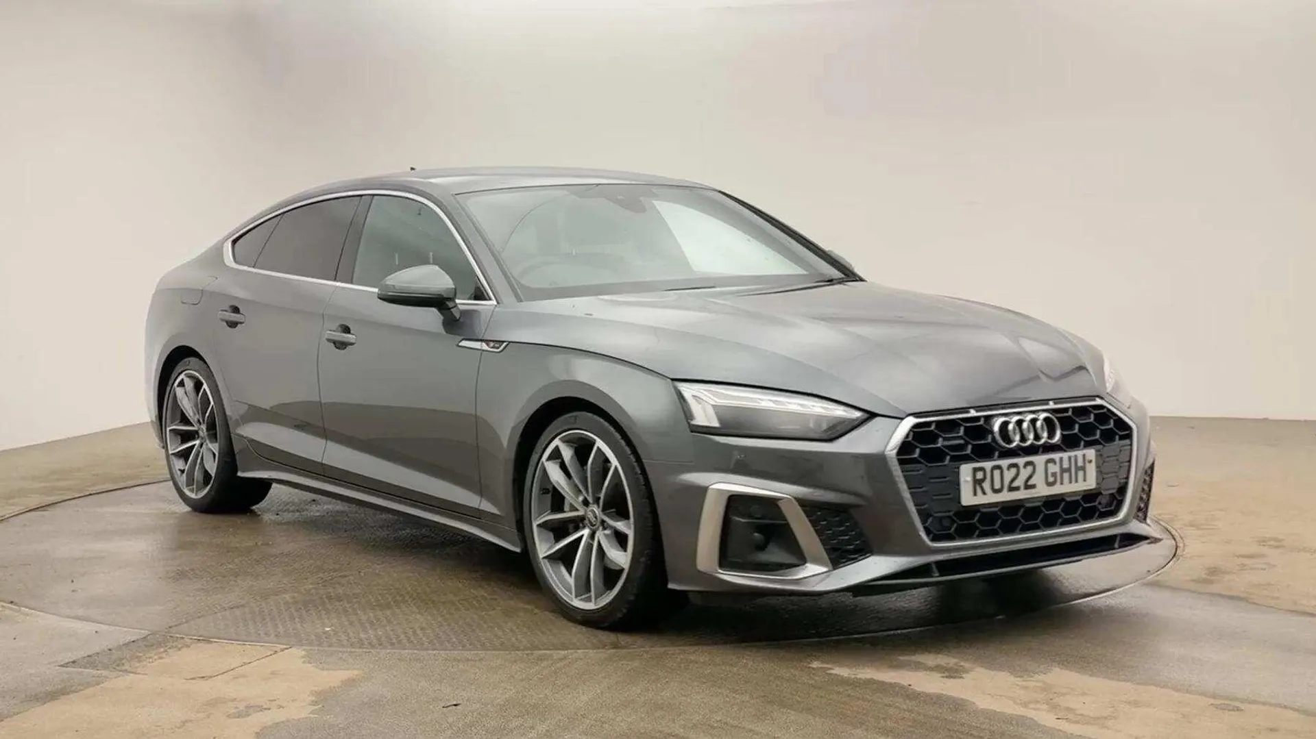 RO22GHH Audi A5 S line 40 TDI quattro 204 PS S tronic Image #1