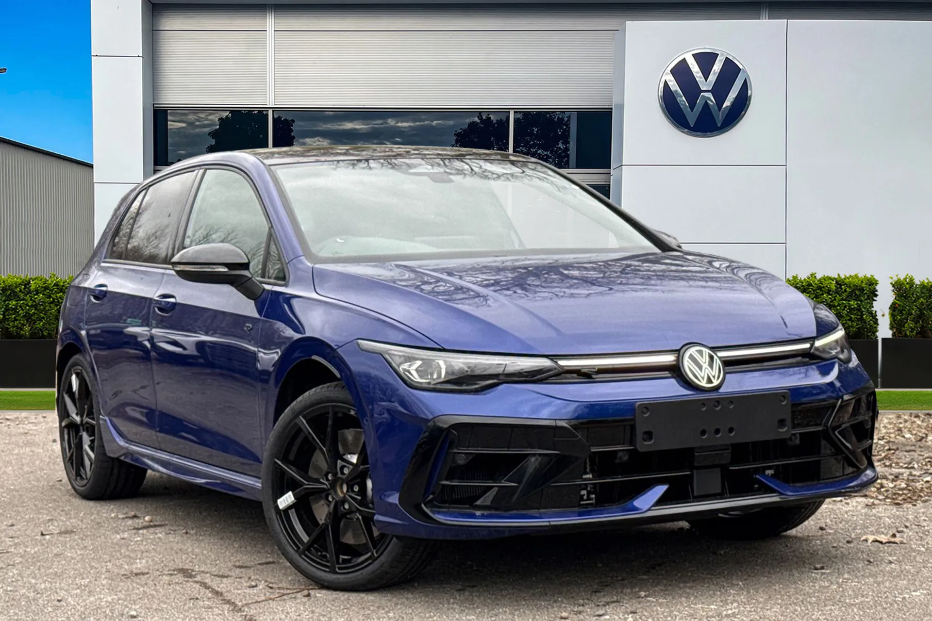  Volkswagen Golf 2.0 TSI R Black Edition DSG 4Motion Euro 6 (s/s) 5dr Image #1