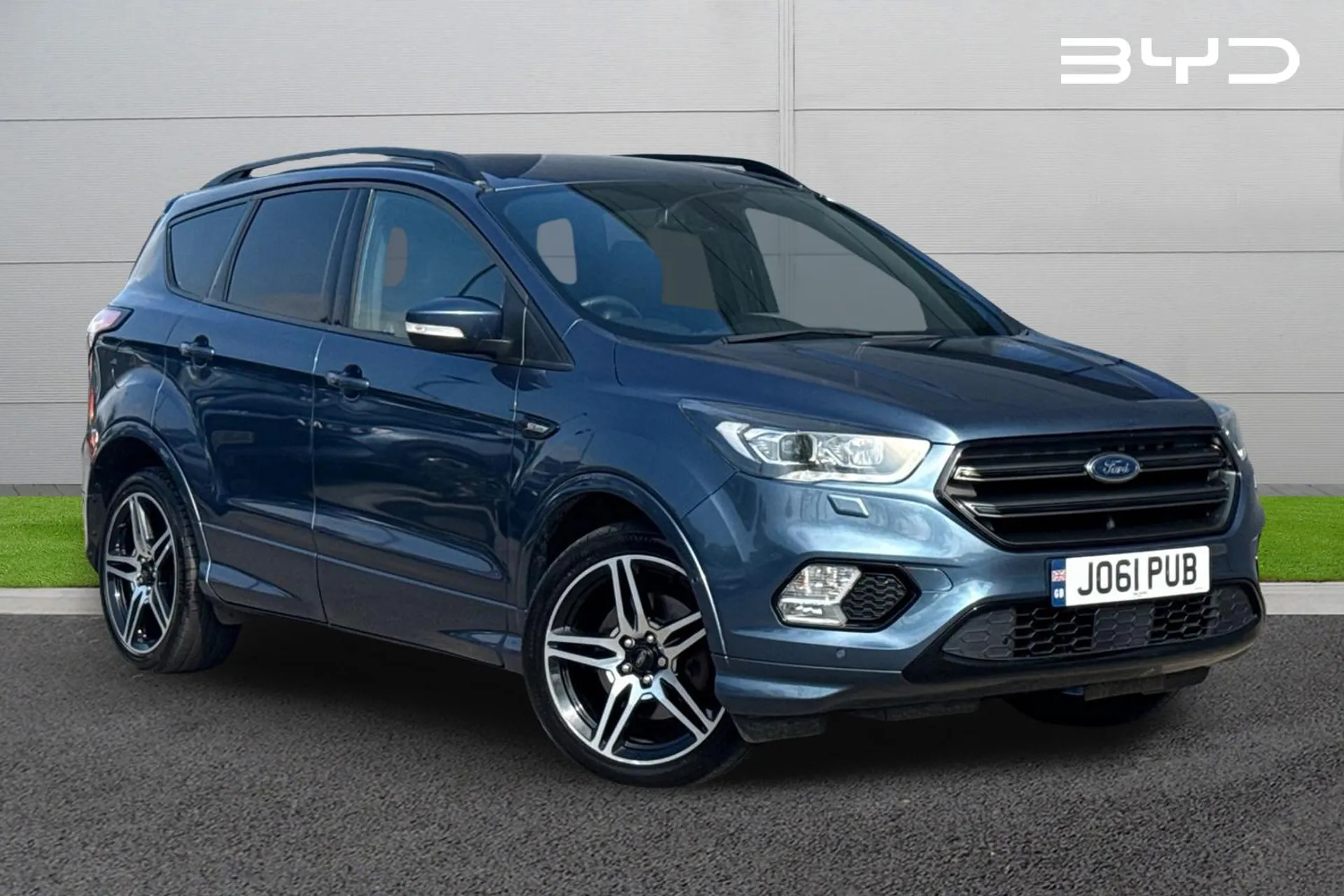 JO61PUB Ford Kuga 2.0 TDCi EcoBlue ST-Line AWD Euro 6 (s/s) 5dr Image #1