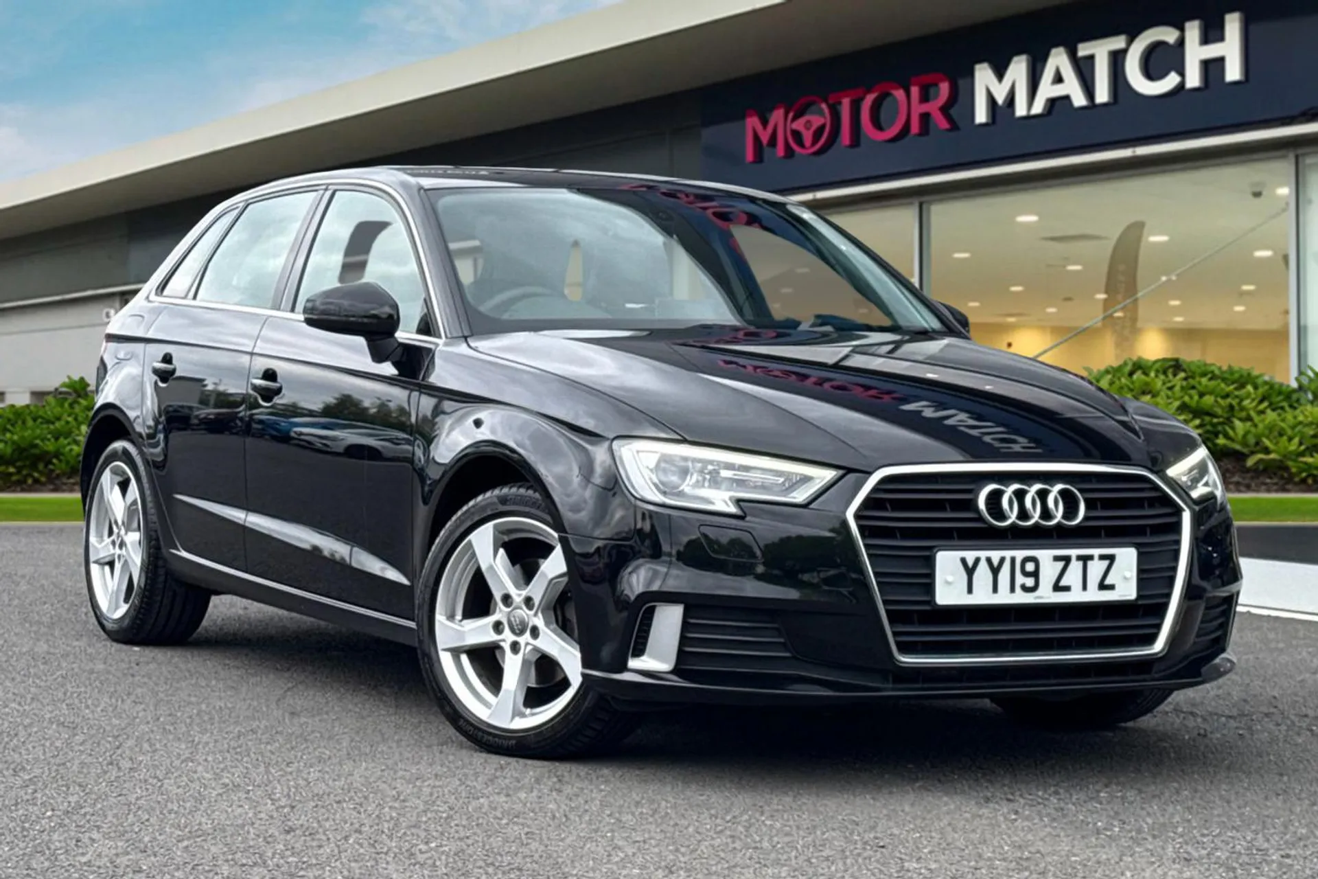 YY19ZTZ Audi A3 1.5 TFSI CoD 35 Sport Sportback Euro 6 (s/s) 5dr Image #1