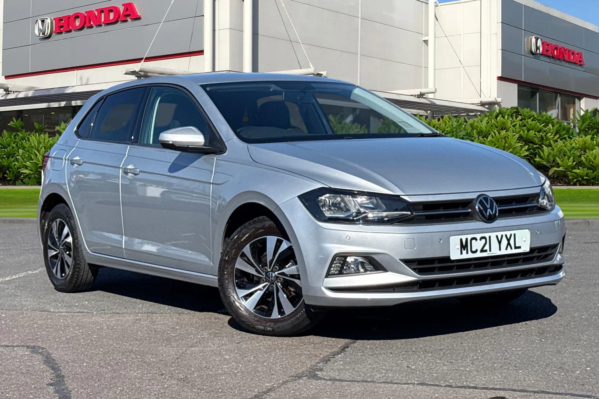 MC21YXL Volkswagen Polo 1.0 TSI 95 Match 5dr Image #1