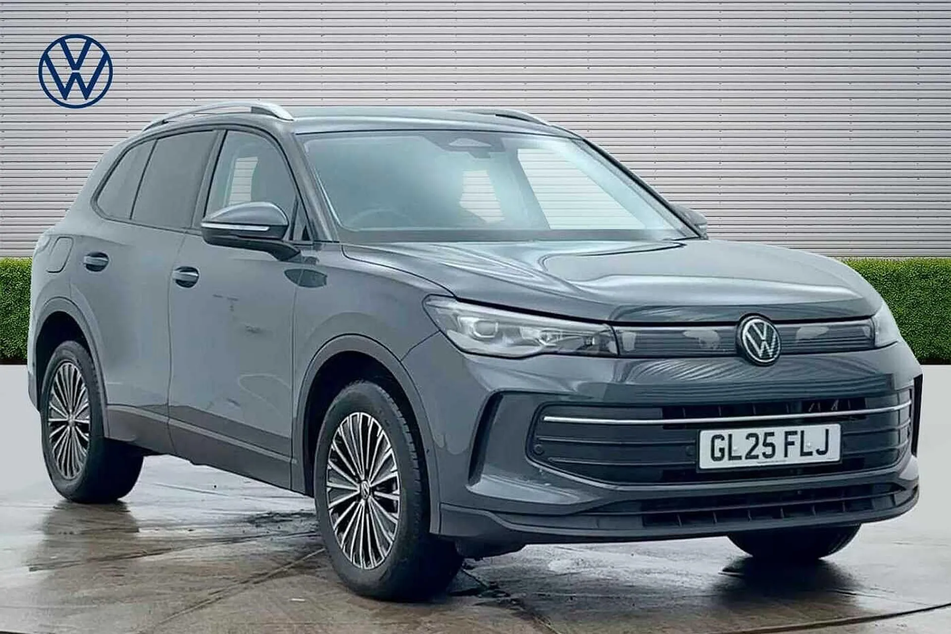 GL25FLJ Volkswagen Tiguan 1.5 TSI eHybrid Match 5dr DSG ⭐Rear camera, Easy Open & Close Electric tail Image #1