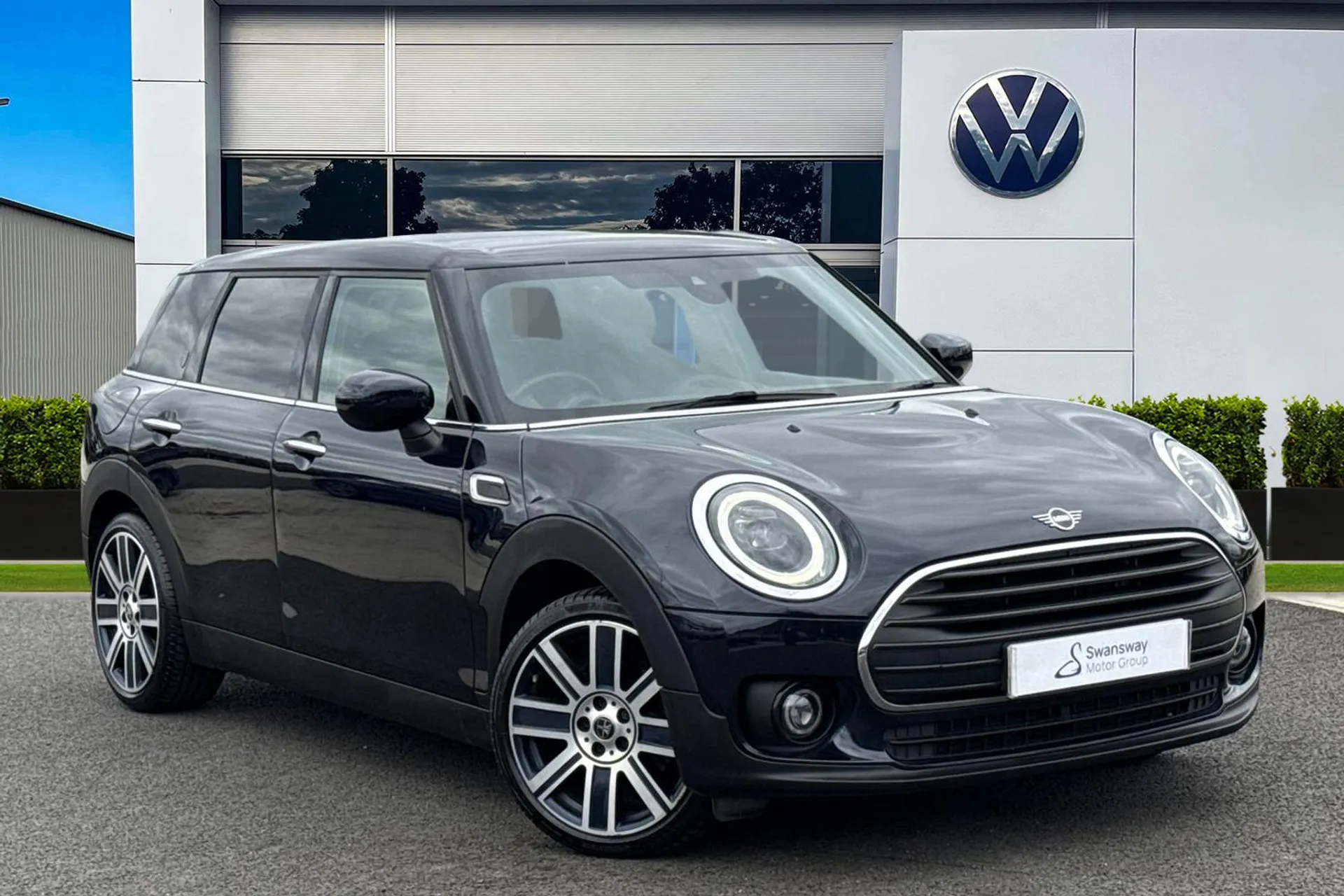 MV72CXG Mini Clubman 1.5 Cooper Exclusive Steptronic Euro 6 (s/s