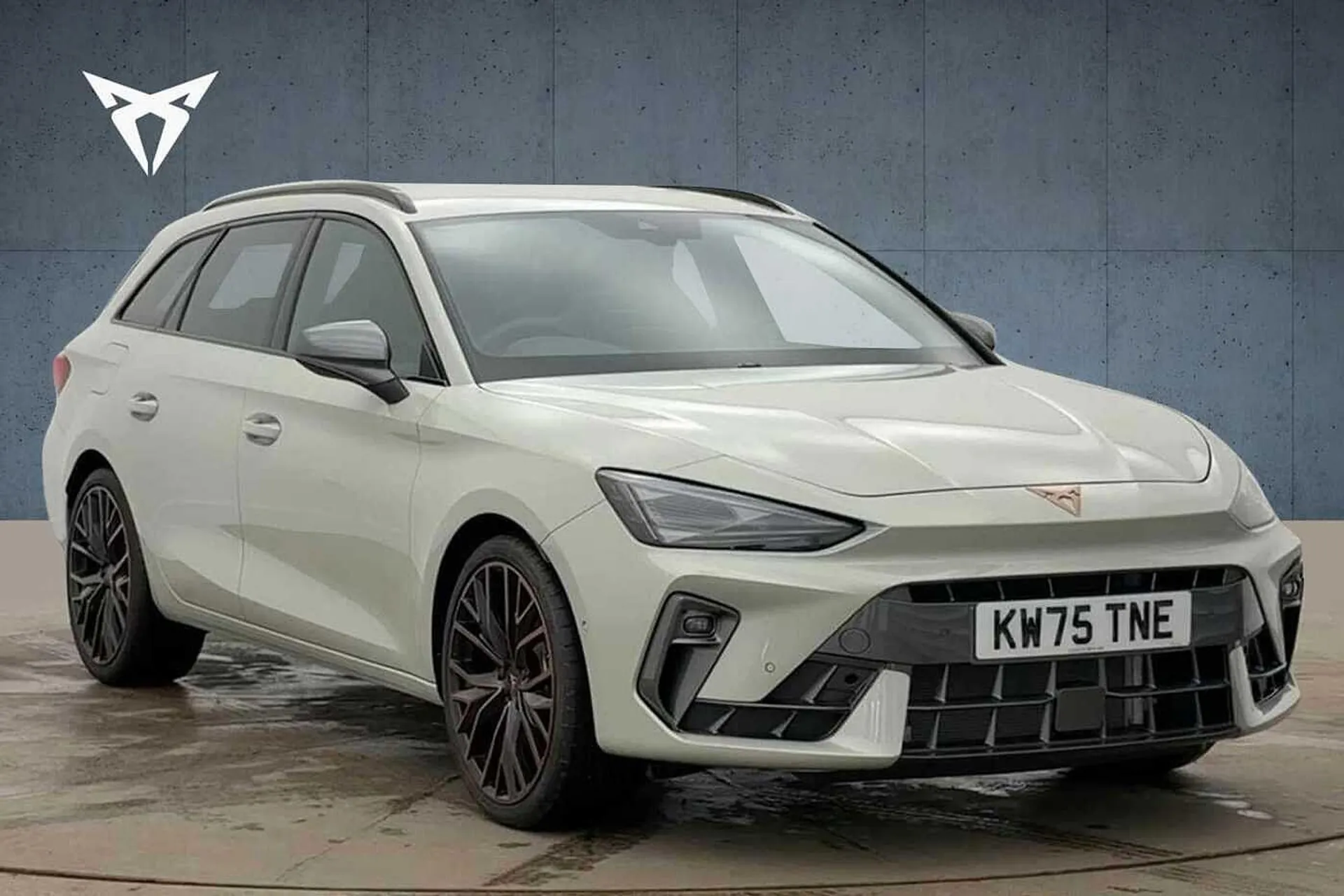 KW75TNE CUPRA Leon 1.5 eTSI 150 V3 5dr DSG **Delivery Mileage** Image #1