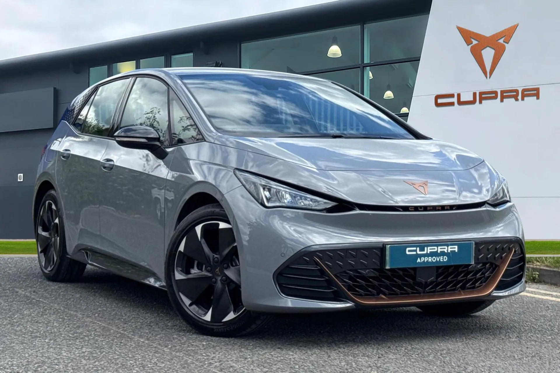 CV75KXU CUPRA Born e-Boost 59kWh V1 Auto 5dr Image #1