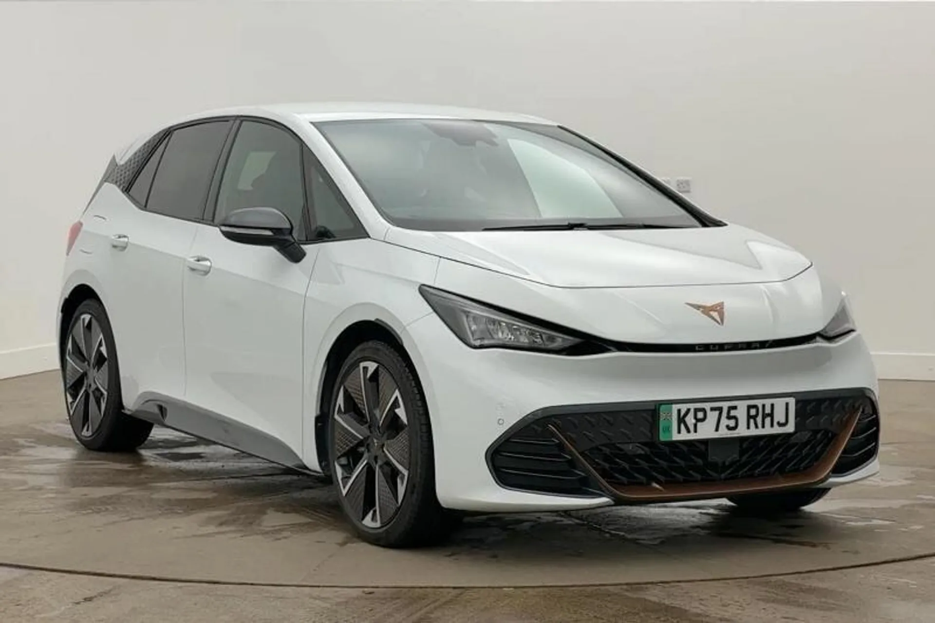 KP75RHJ CUPRA Born e-Boost 79kWh VZ Auto 5dr Image #1