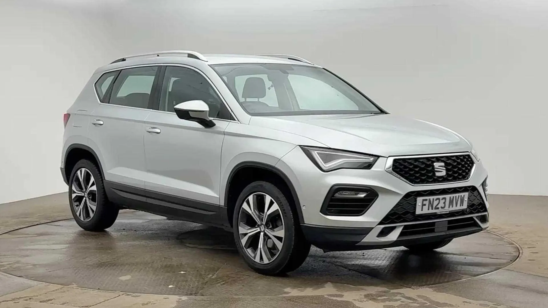 FN23MVW SEAT Ateca 1.0 TSI SE Technology Euro 6 (s/s) 5dr Image #1