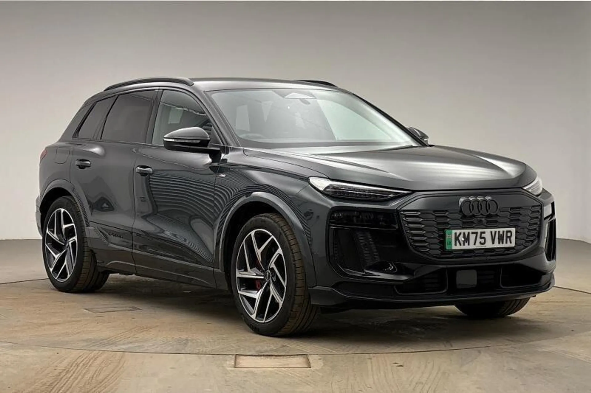 KM75VWR Audi Q6 E-Tron Q6 SUV Edition 1 e-tron  185,00 kW Image #1