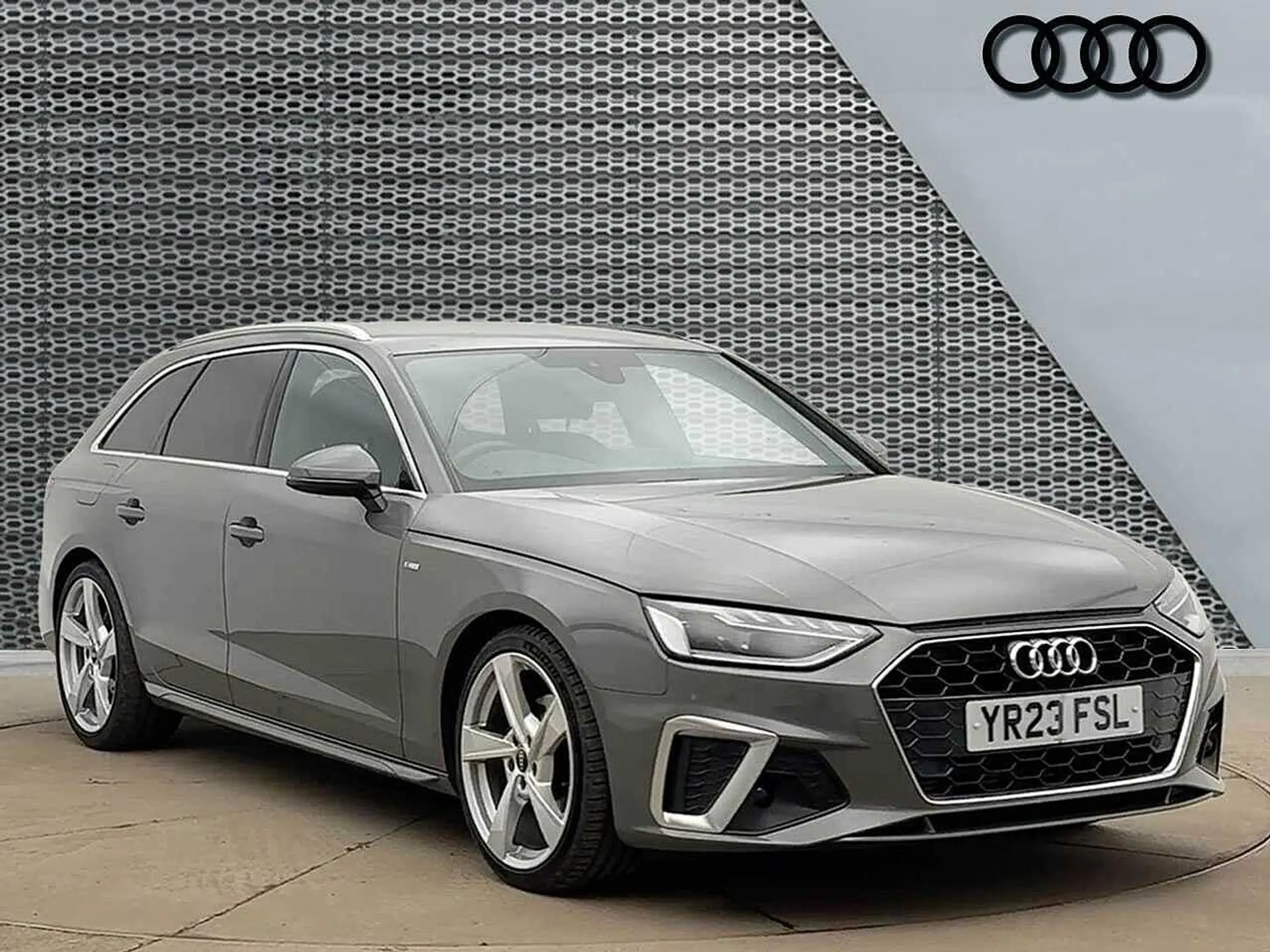 YR23FSL Audi A4 Avant Avant S line 35 TFSI  150 PS S tronic Image #1