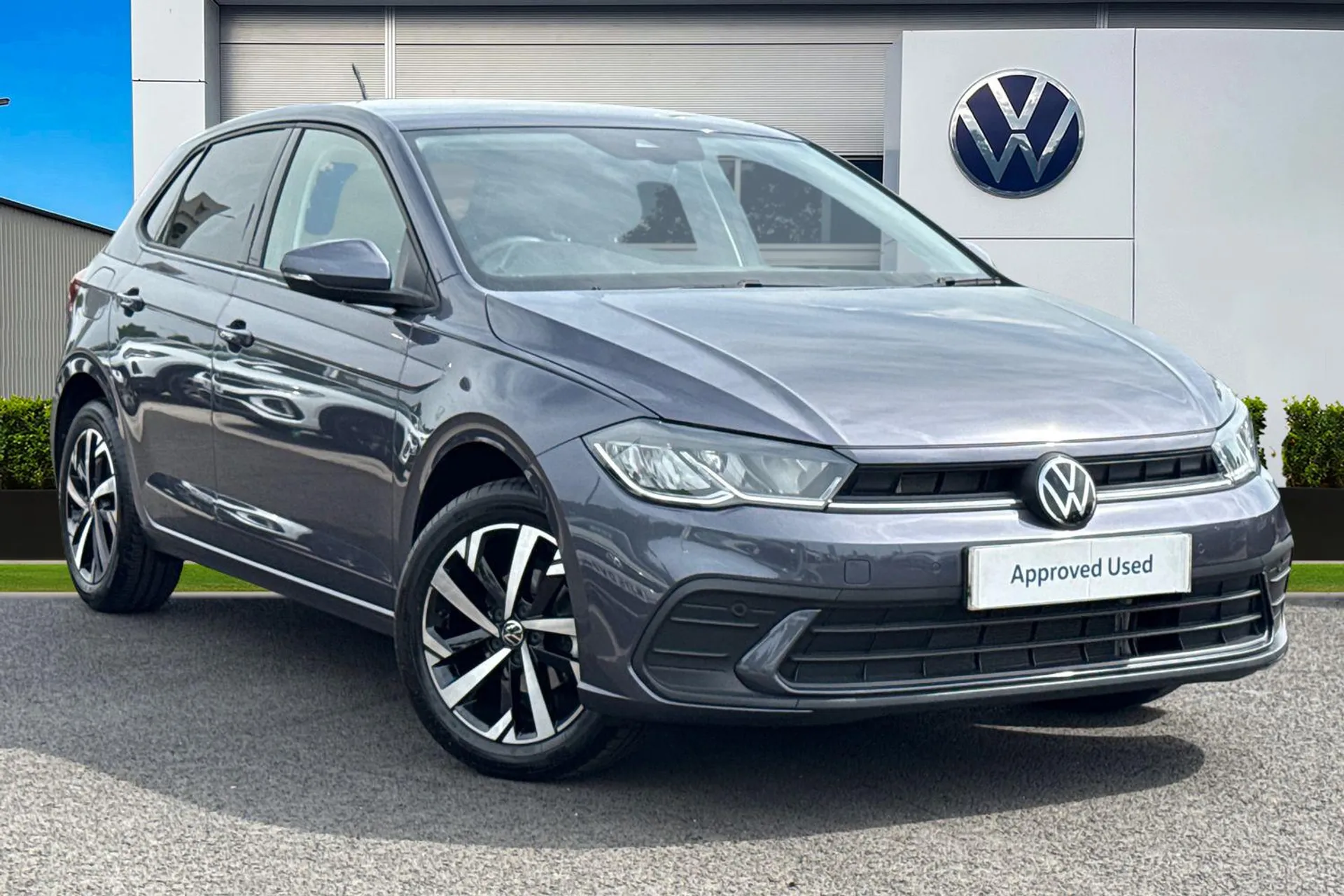 Grey 2025 Volkswagen Polo 1.0 TSI Match DSG Hatchback Front-wheel drive Automatic