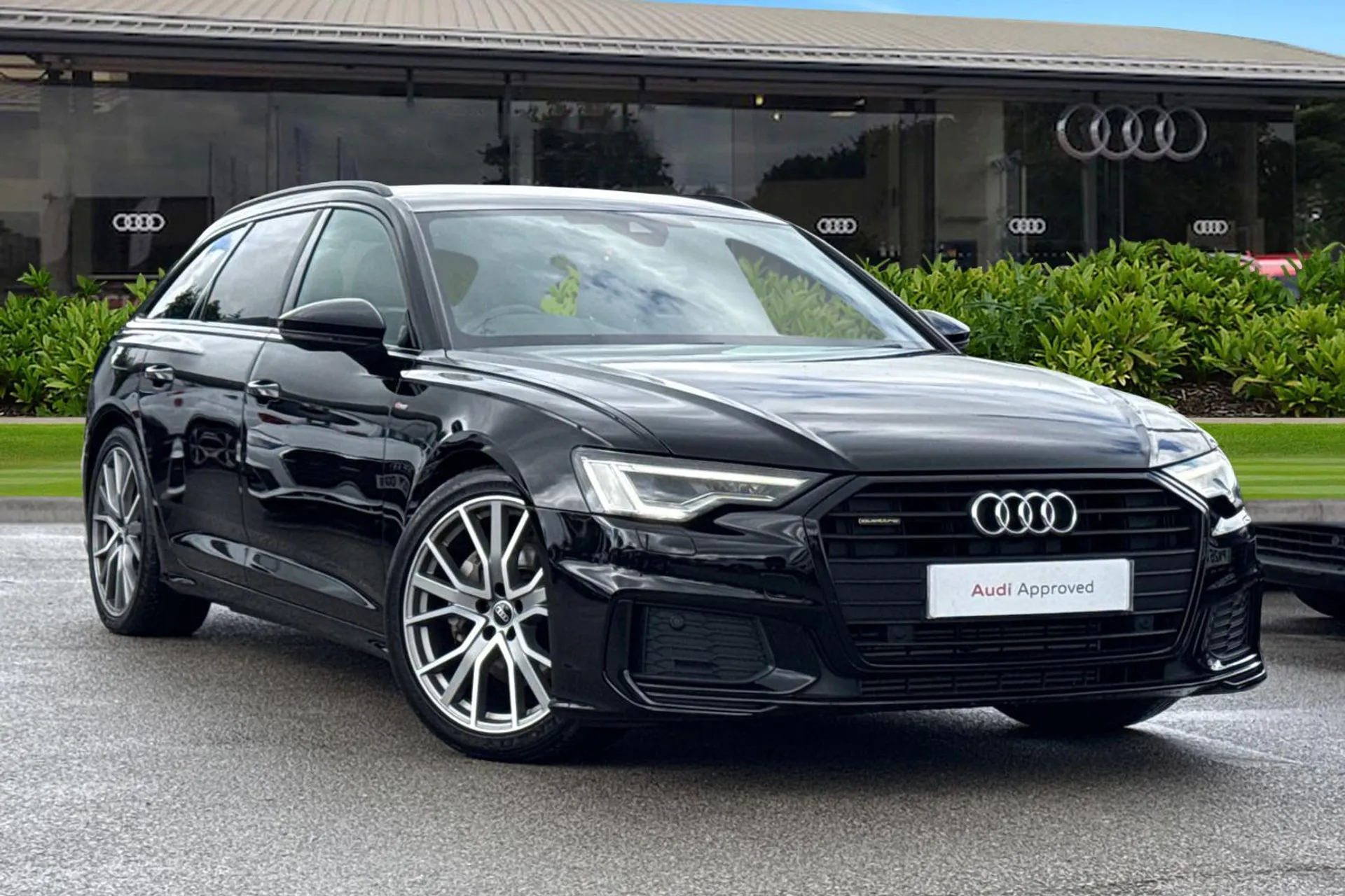 GX72XCT Audi A6 Avant Avant Black Edition 45 TFSI quattro 265 PS S