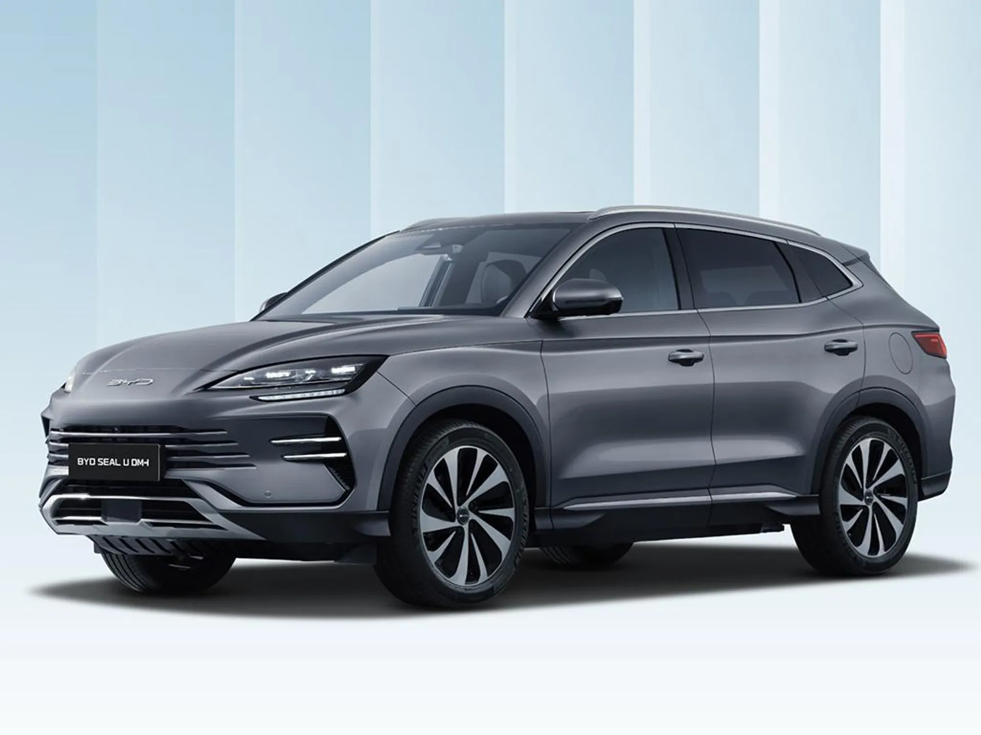  BYD Seal U 1.5 DM-i 18.3kWh Design CVT Auto AWD Euro 6 (s/s) 5dr Image #1