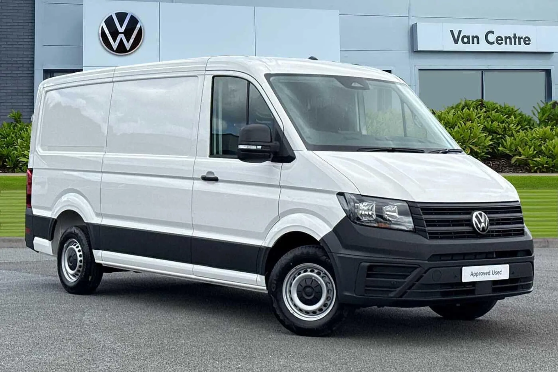 DA25LGC Volkswagen Crafter 2.0 TDI 140PS Commerce High Roof Van Image #1