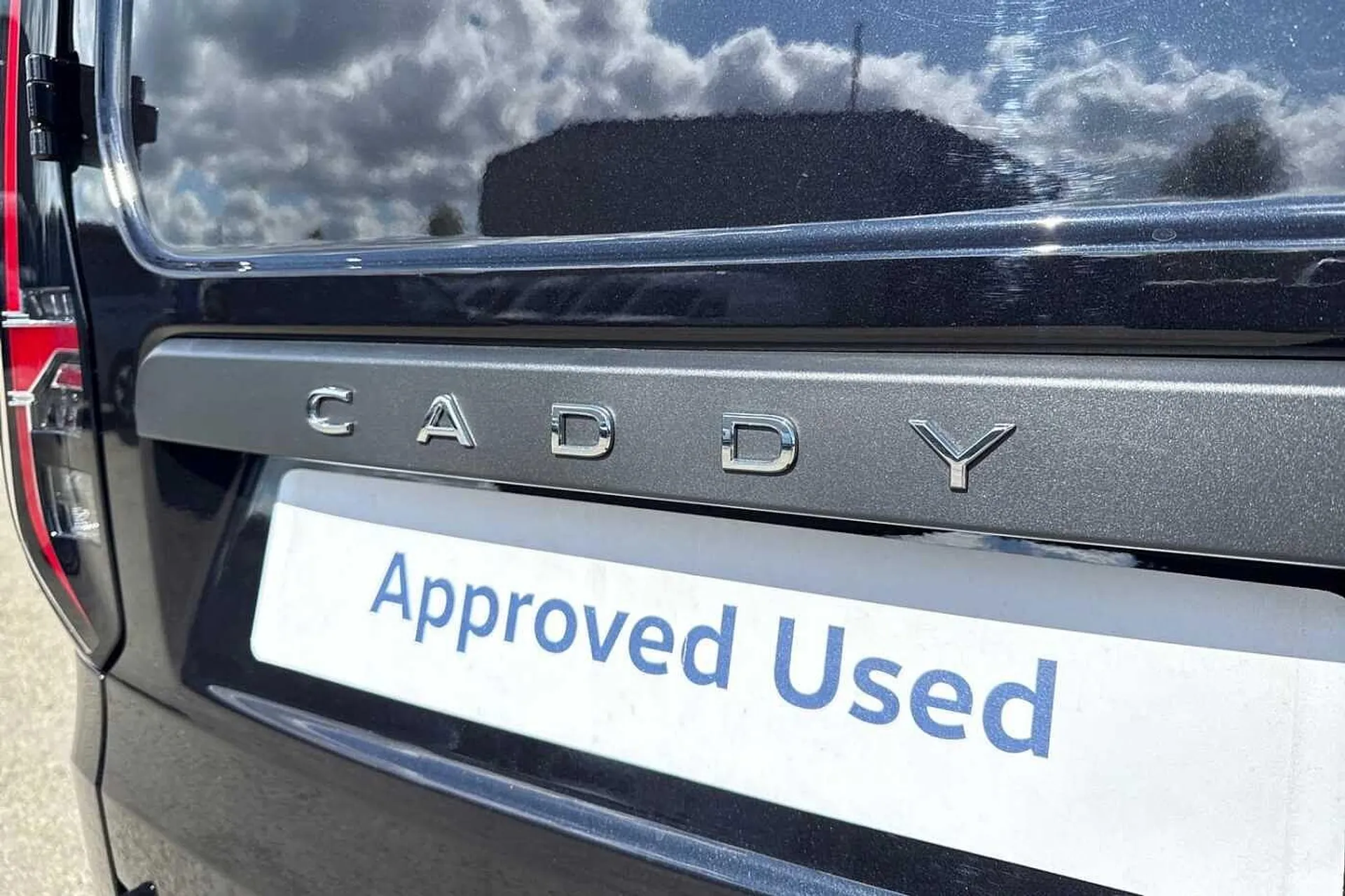 PE25URH Volkswagen Caddy C20 Cargo Commerce Plus SWB 122 PS 2.0 TDI 7sp