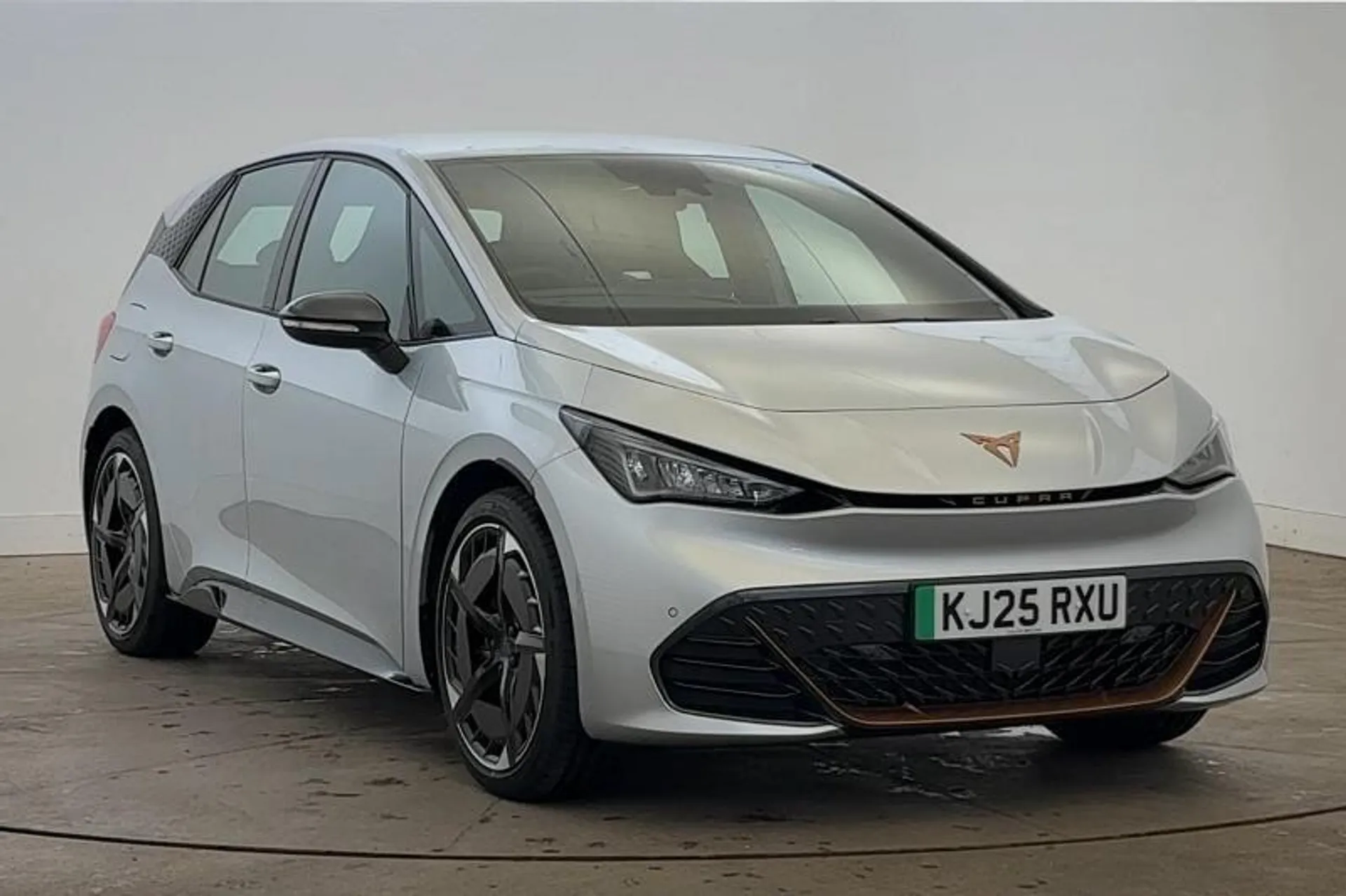 KJ25RXU CUPRA Born e-Boost 79kWh V1 Auto 5dr Image #1
