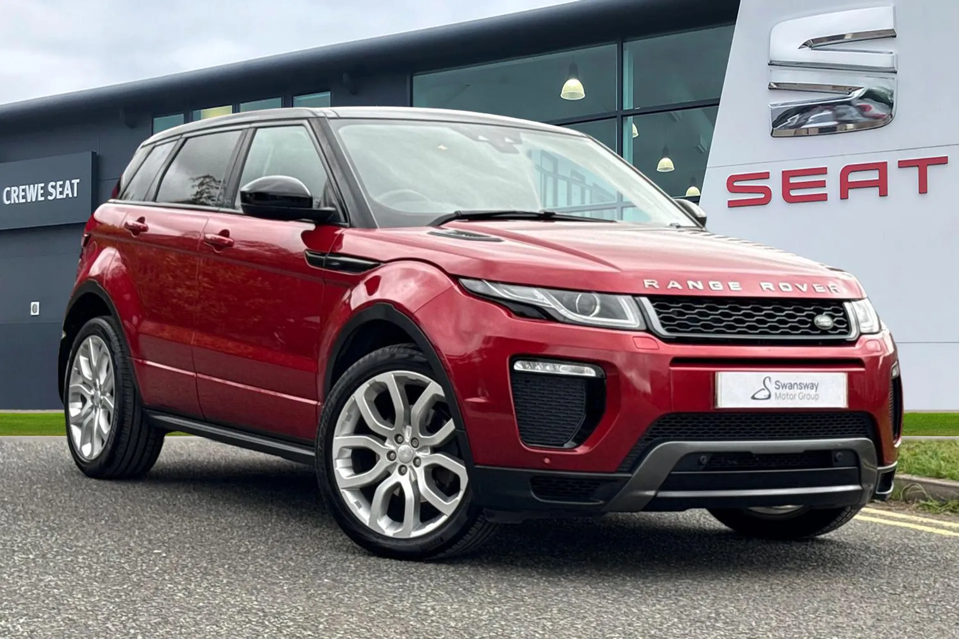 VU17ZDZ Land Rover Range Rover Evoque 2.0 TD4 HSE Dynamic SUV 5dr Diesel Auto 4WD Euro 6 (s/s) (180 ps) Image #1
