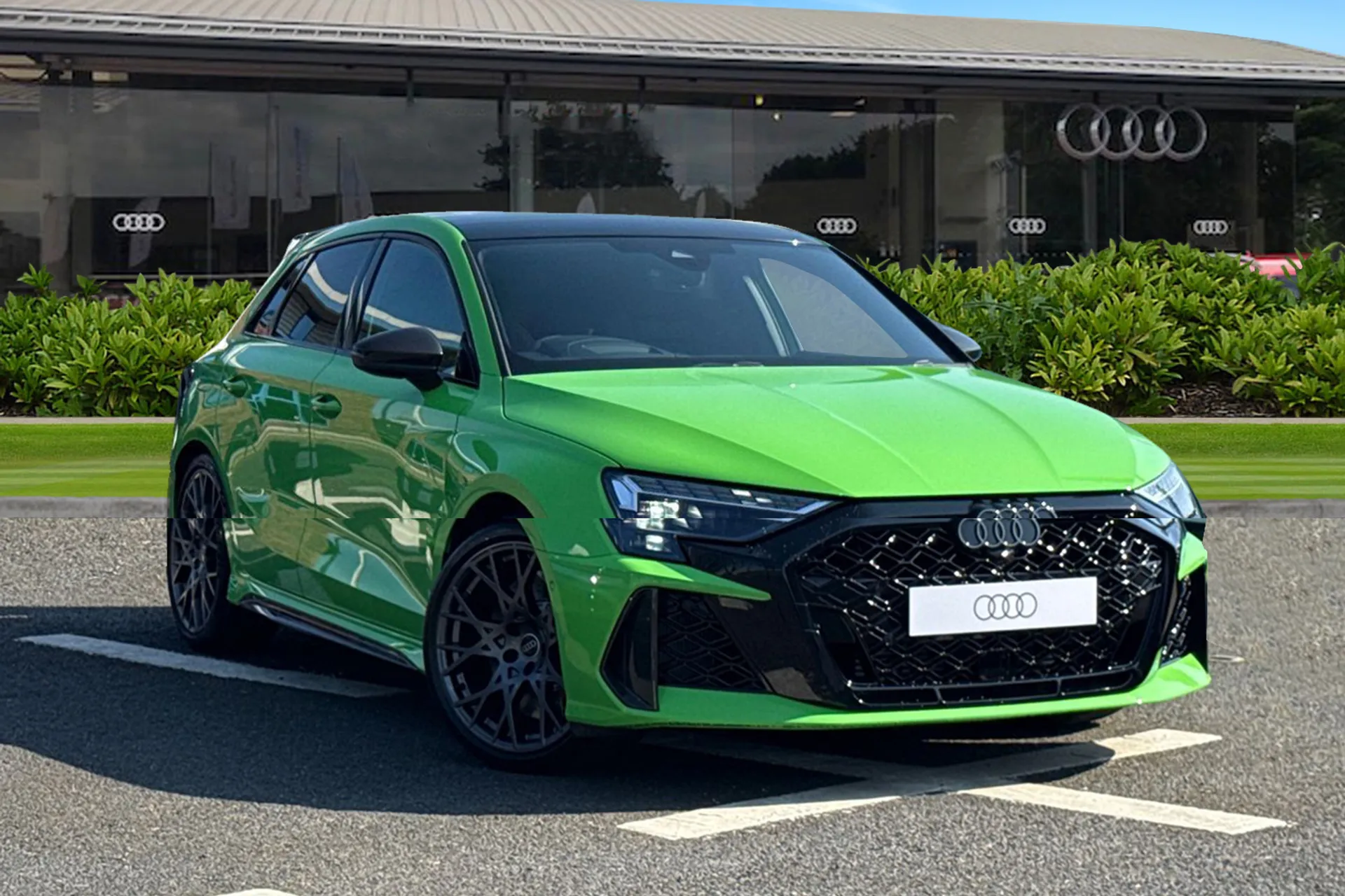  Audi RS 3 2.5 TFSI Carbon Black Sportback S Tronic quattro Euro 6 (s/s) 5dr Image #1