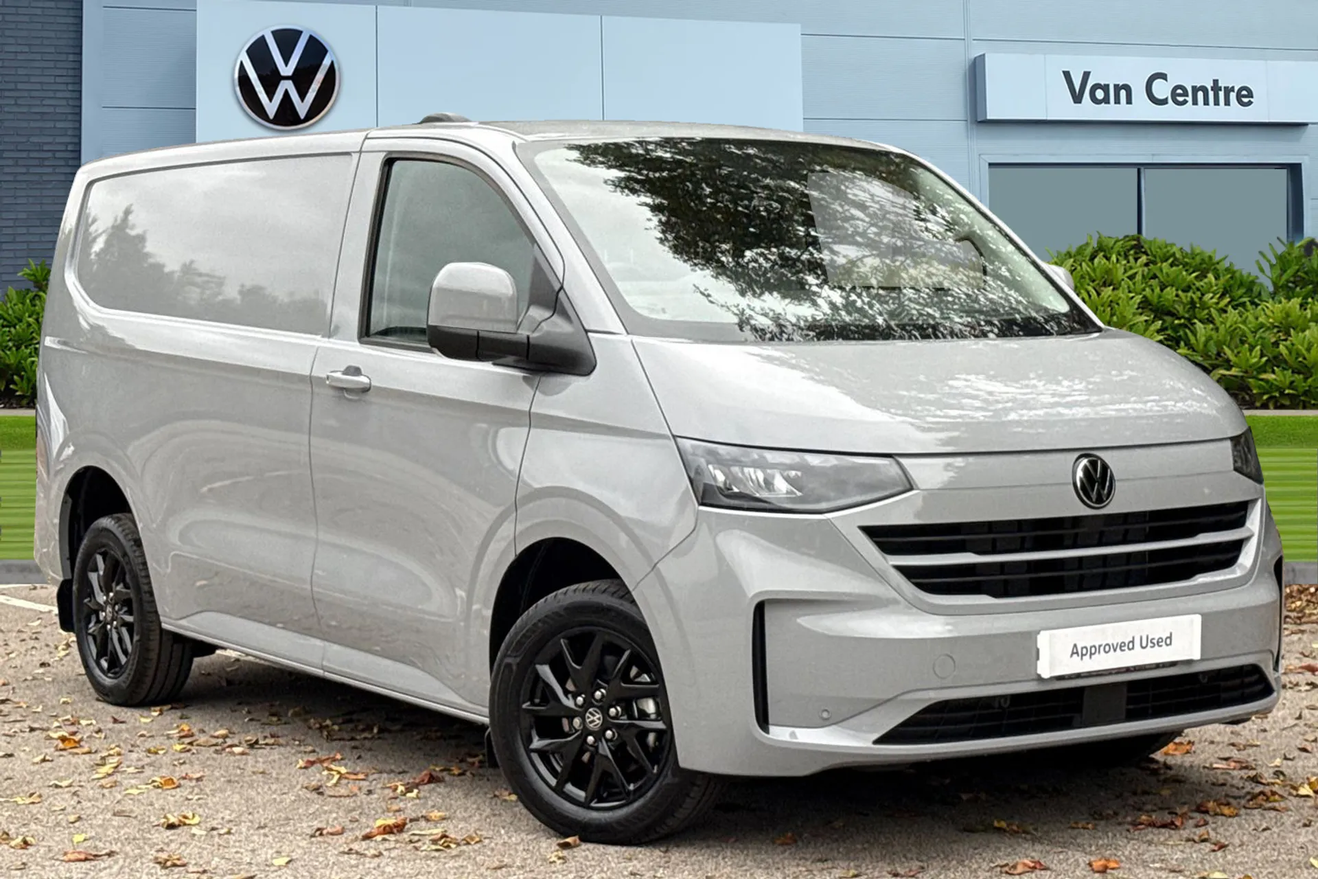 PN75NFG Volkswagen Transporter T32 Panel Van Commerce Pro SWB 170 PS 2.0 TDI 8sp Automatic Image #1