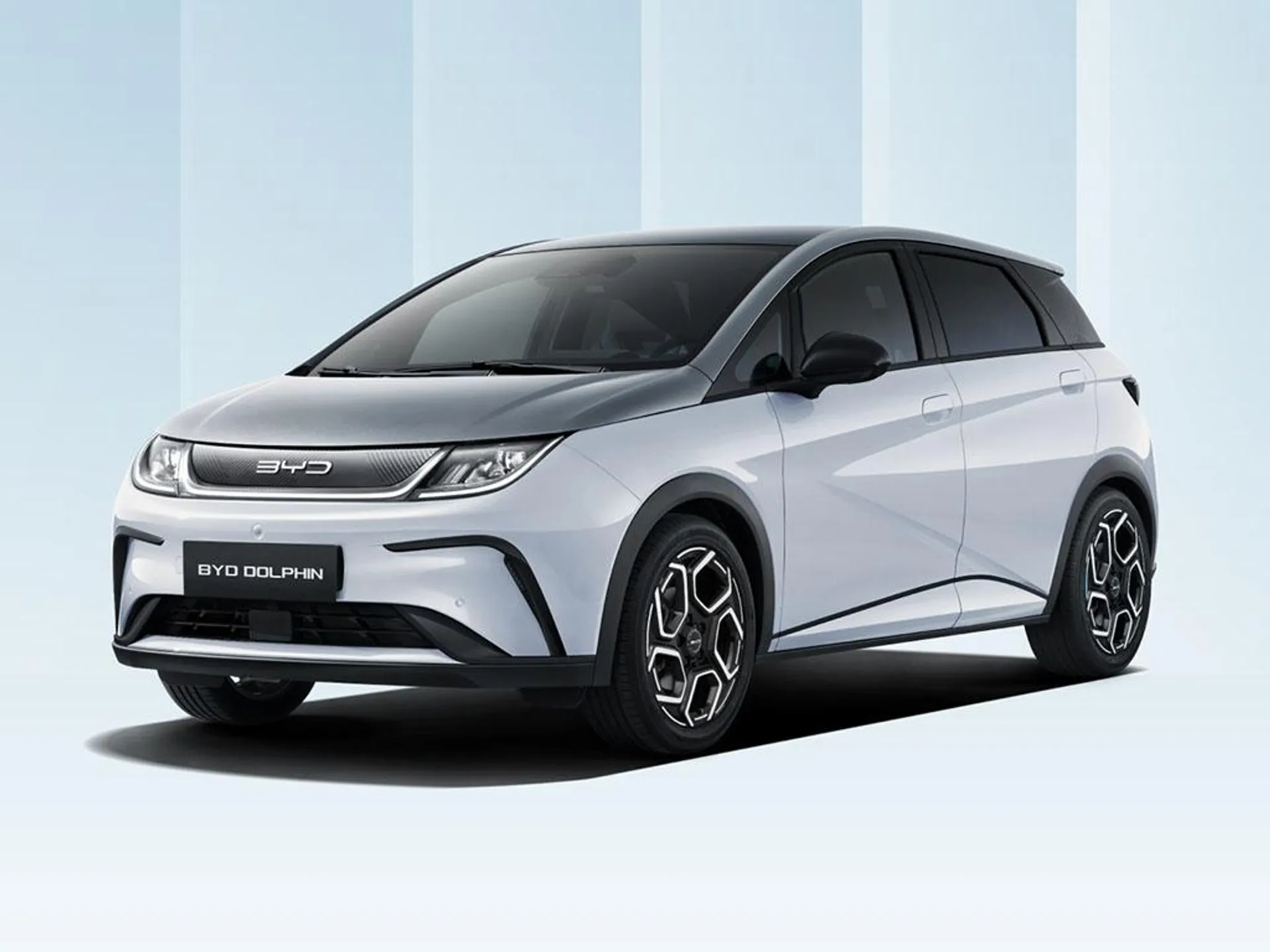  BYD Dolphin 60.48kWh Design Auto 5dr Image #1