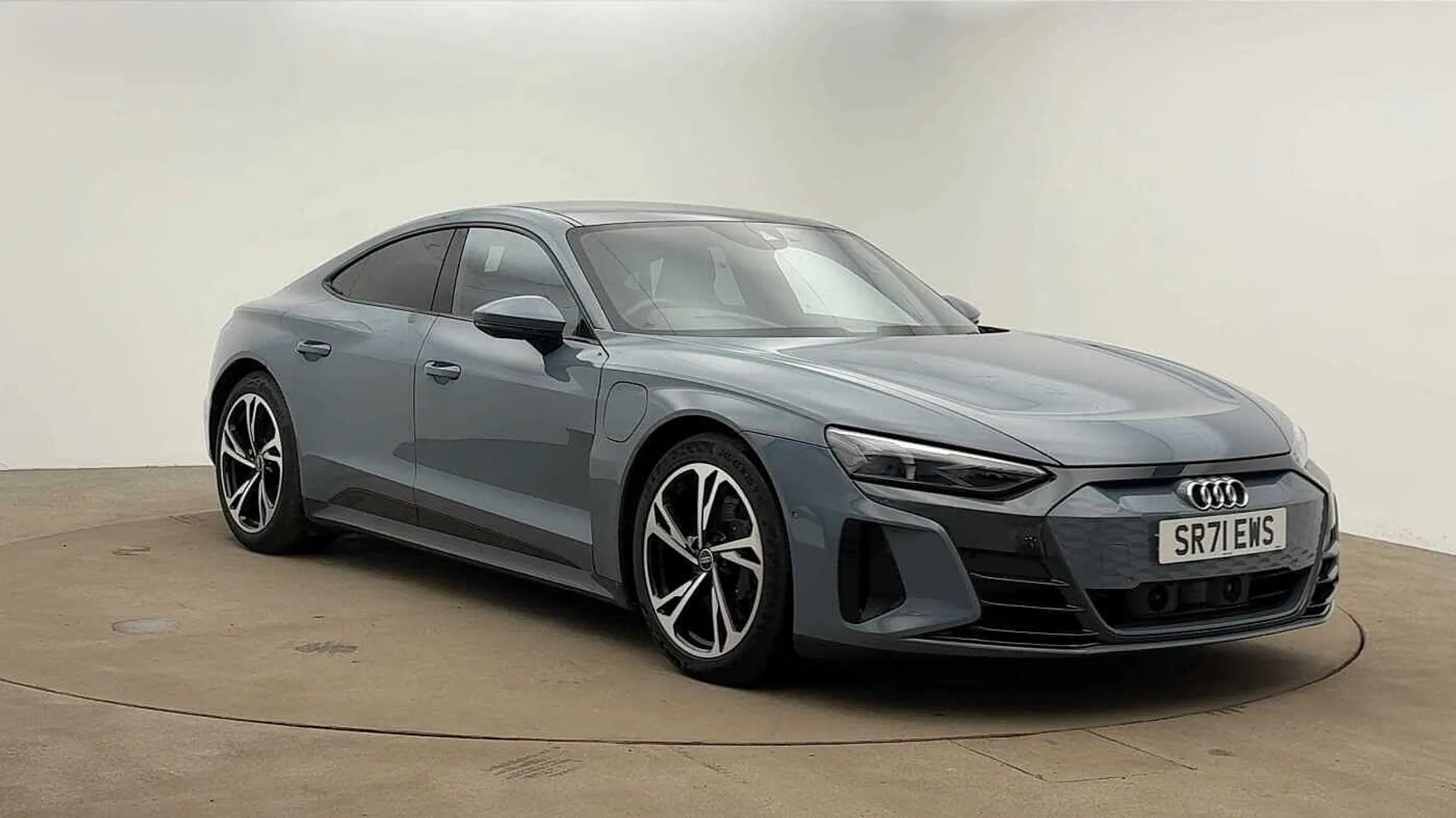 SR71EWS Audi e-tron GT GT Vorsprung quattro 350,00 kW Image #1