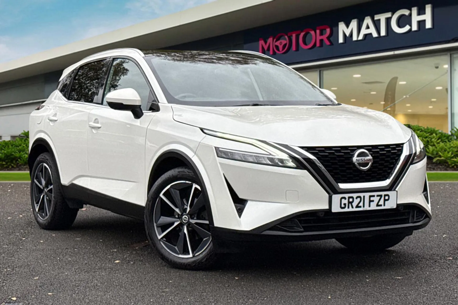 GR21FZP Nissan Qashqai 1.3 DIG-T MHEV Tekna XTRON Euro 6 (s/s) 5dr Image #1