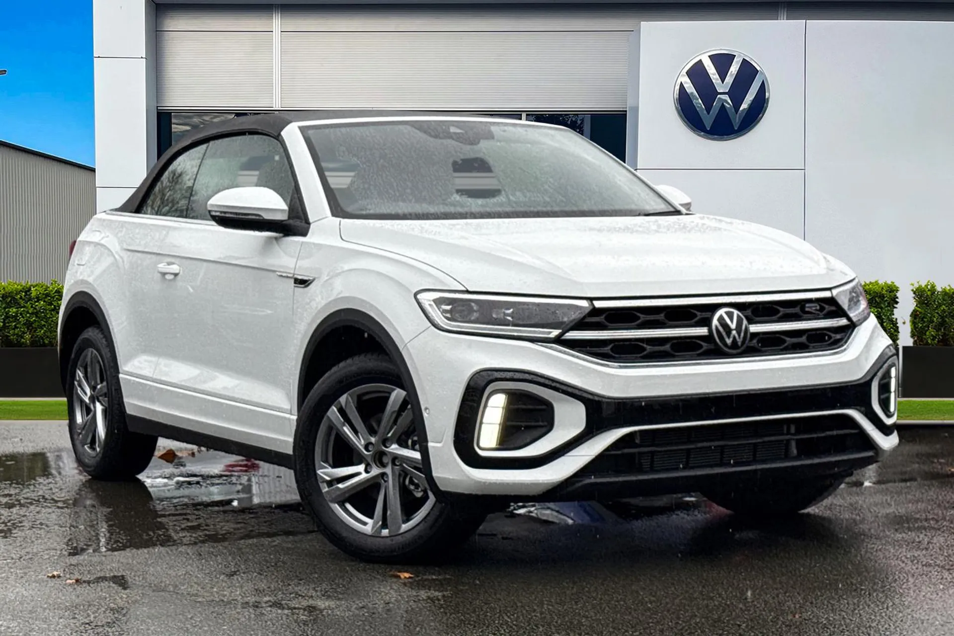  Volkswagen T-Roc 1.5 TSI R-Line DSG 2WD Euro 6 (s/s) 2dr Image #1