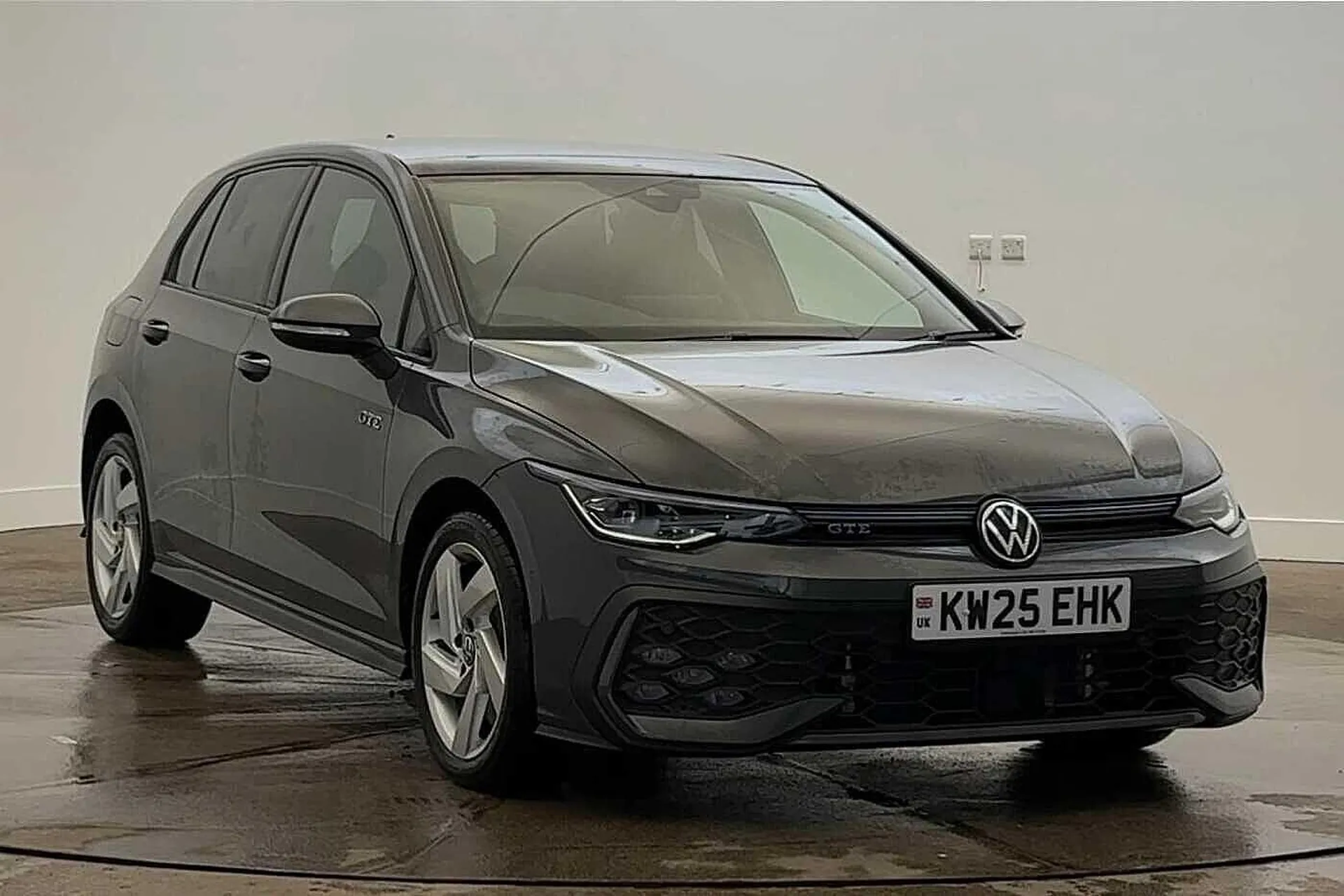 KW25EHK Volkswagen Golf 1.5 TSI 272 GTE eHybrid 5dr DSG **PAN ROOF** Image #1