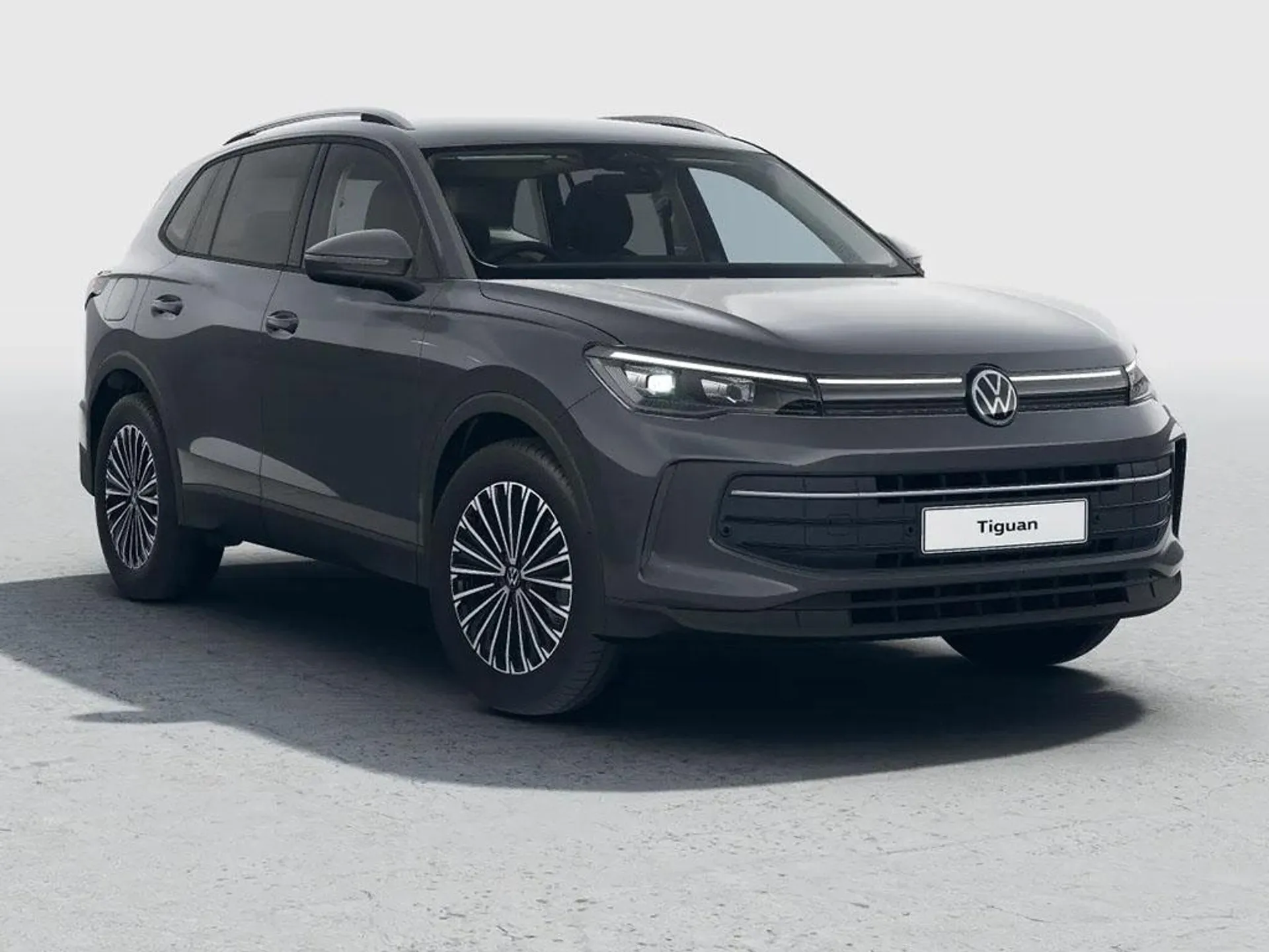 Volkswagen Tiguan 1.5 eTSI MHEV Match DSG Euro 6 (s/s) 5dr Image #1