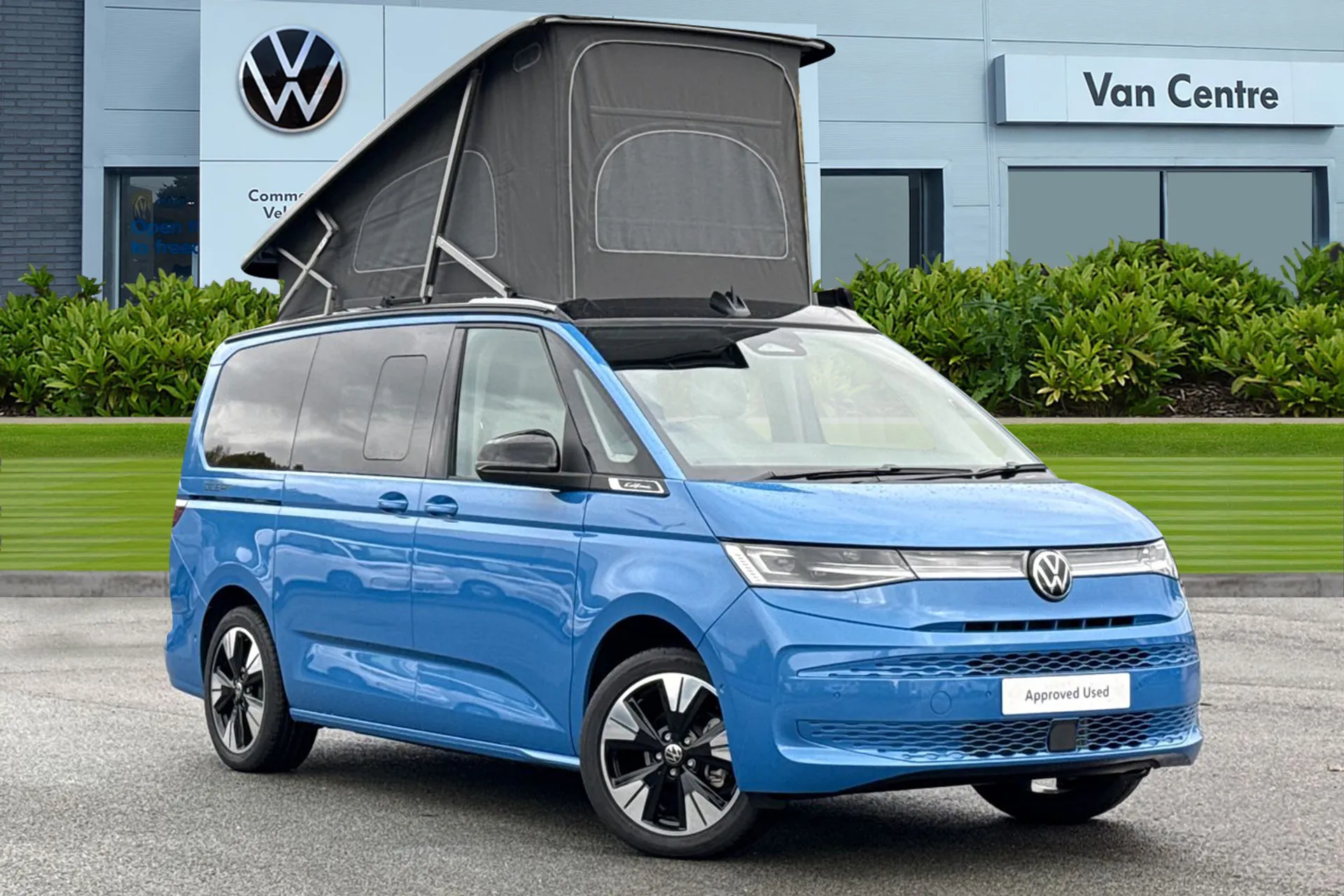 DF75PLU Volkswagen California Ocean T7 SWB 150PS 2.0 TDi DSG - 19' Alloys / Towbar Image #1