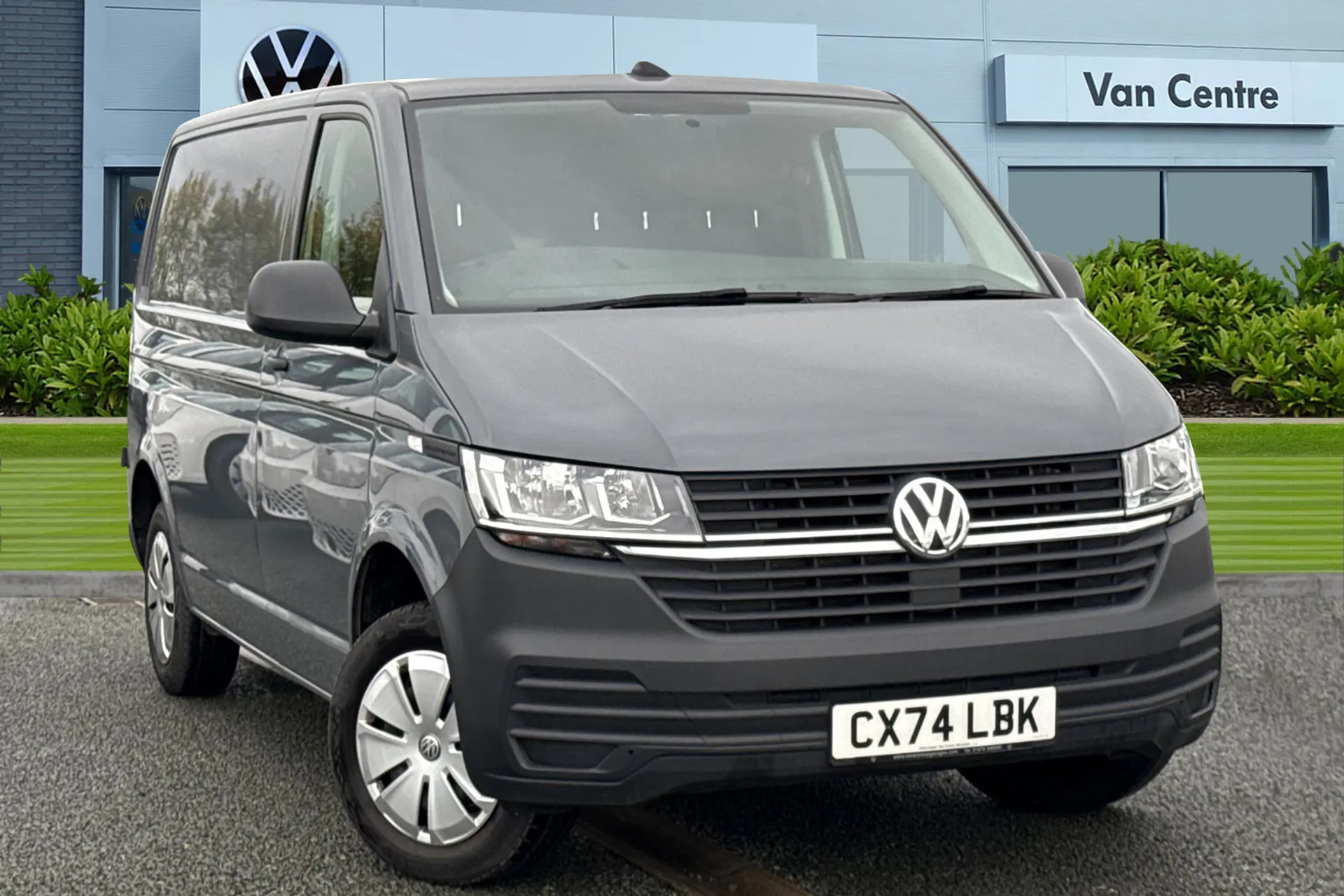 CX74LBK Volkswagen Transporter 2.0 TDI T30 Startline DSG FWD SWB Euro 6 (s/s) 5dr Image #1
