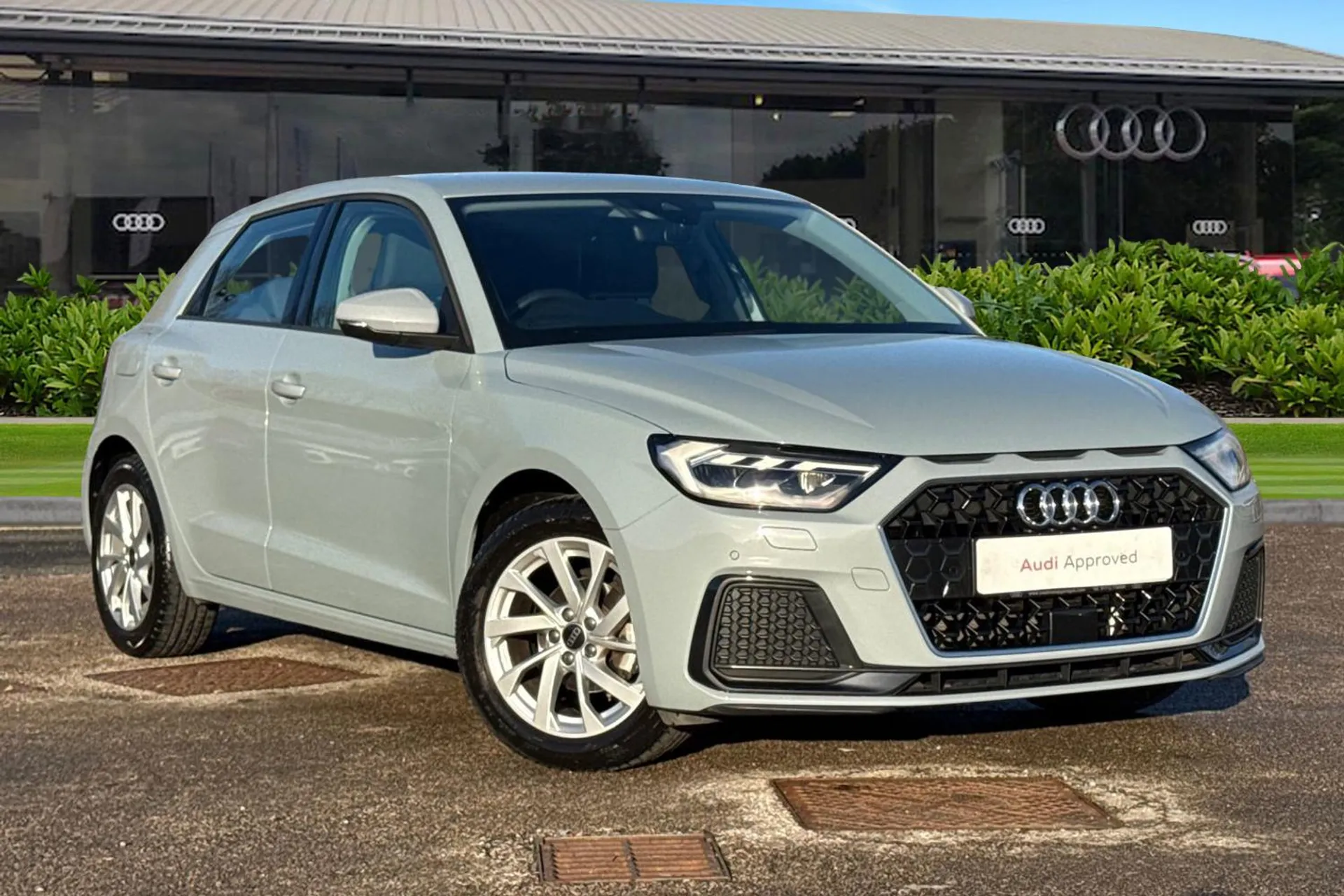 PJ73YHW Audi A1 Sport 25 TFSI  95 PS 5-speed Image #1