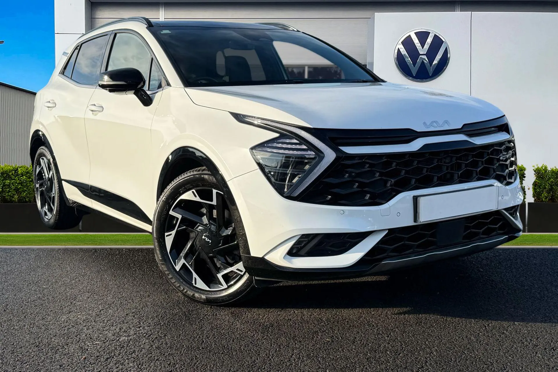 L3JUX Kia Sportage 1.6 T-GDi MHEV GT-Line S DCT AWD Euro 6 (s/s) 5dr Image #1