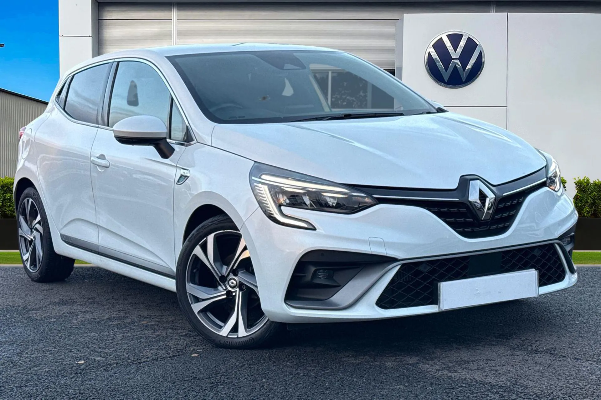 MK71CKC Renault Clio 1.0 TCe RS Line Euro 6 (s/s) 5dr Image #1