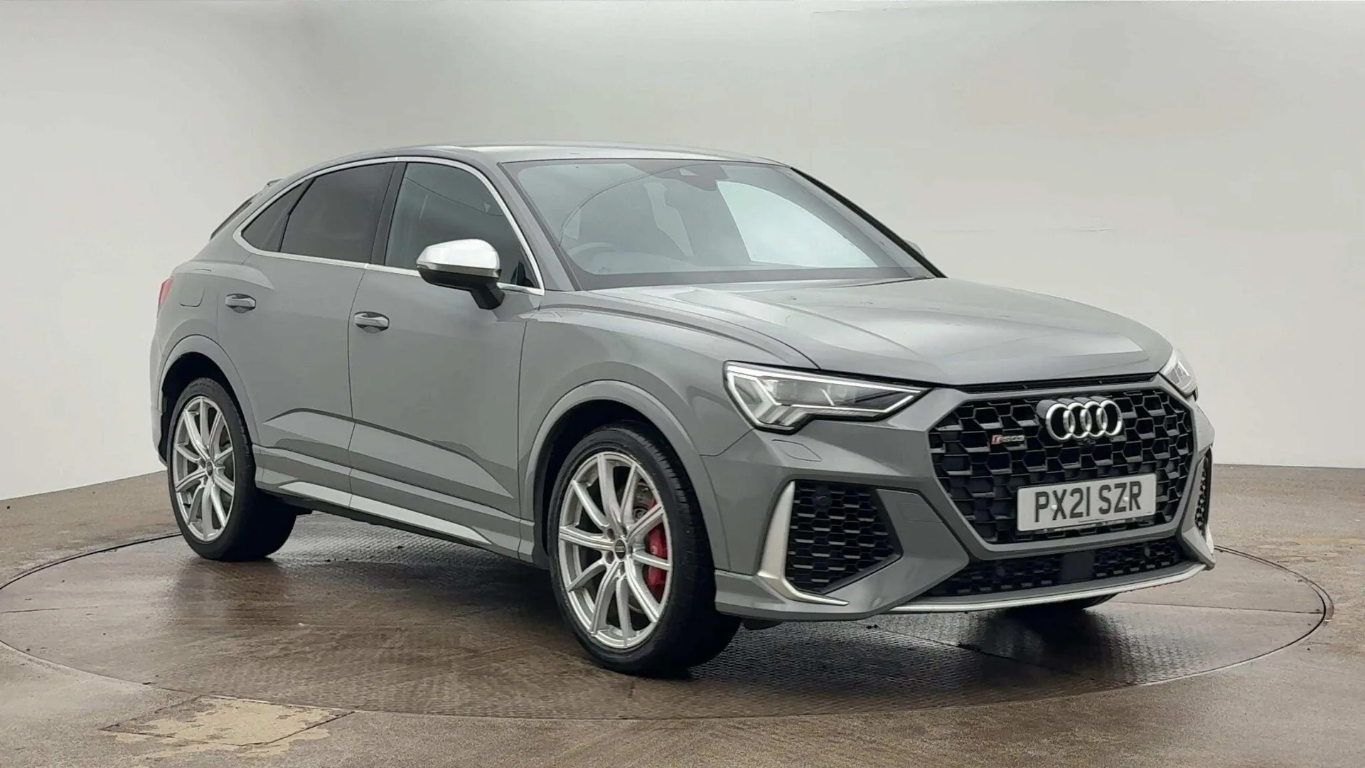 PX21SZR Audi RS Q3 400 PS S tronic Image #1