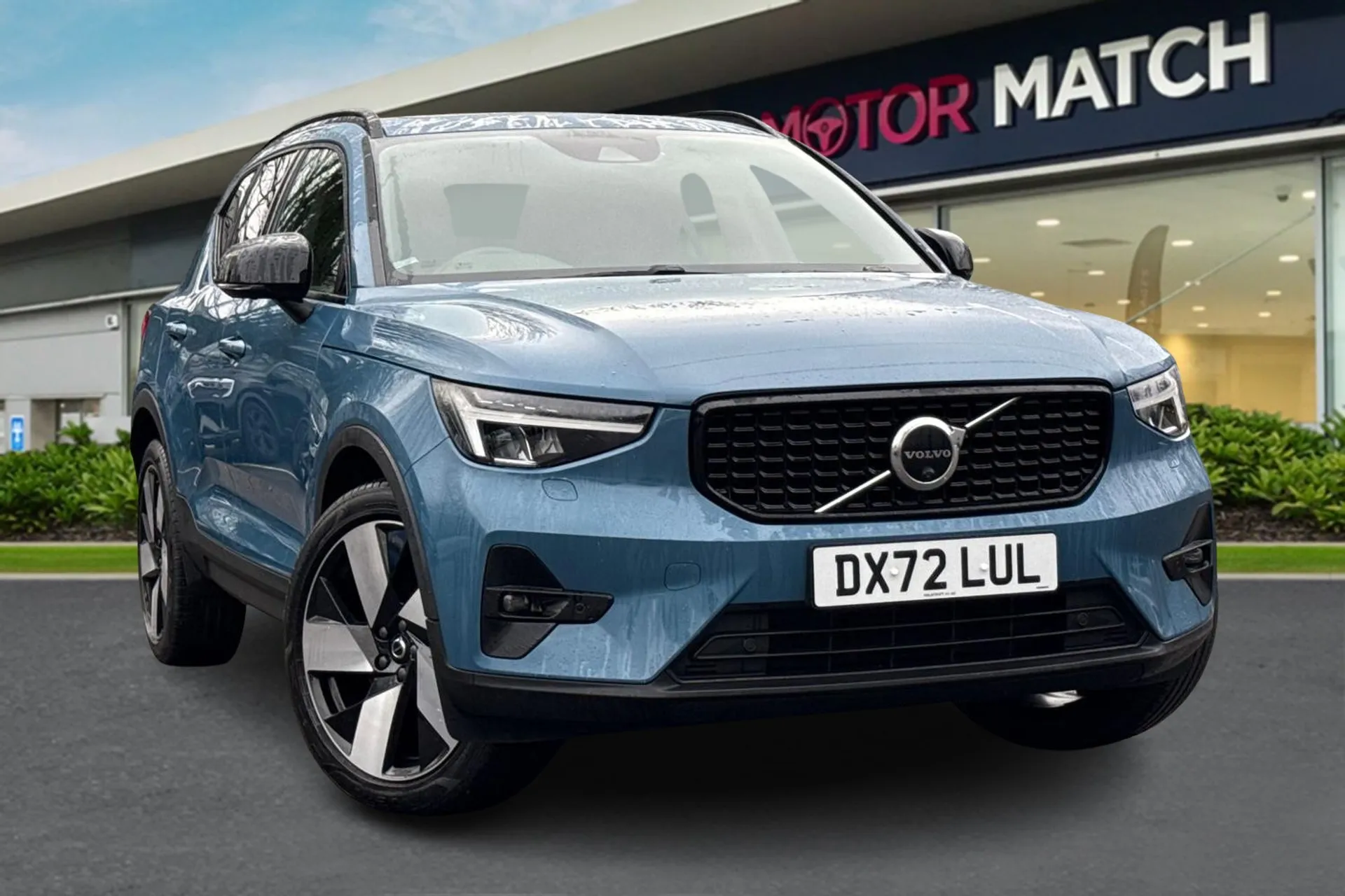 DX72LUL Volvo Xc40 1.5 T5 Recharge PHEV Ultimate Dark 5dr Auto Image #1