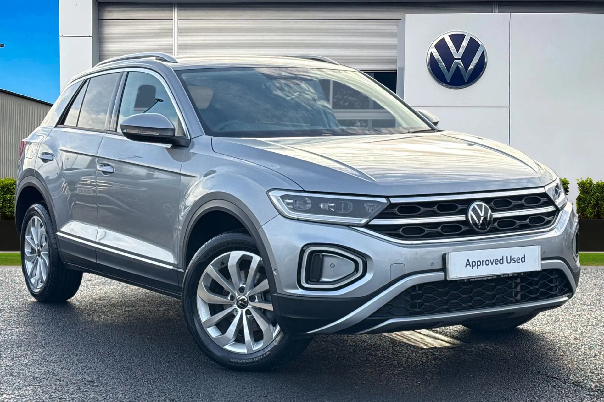 GJ74UNH Volkswagen T-Roc 1.5 TSI Style 5dr DSG Image #1