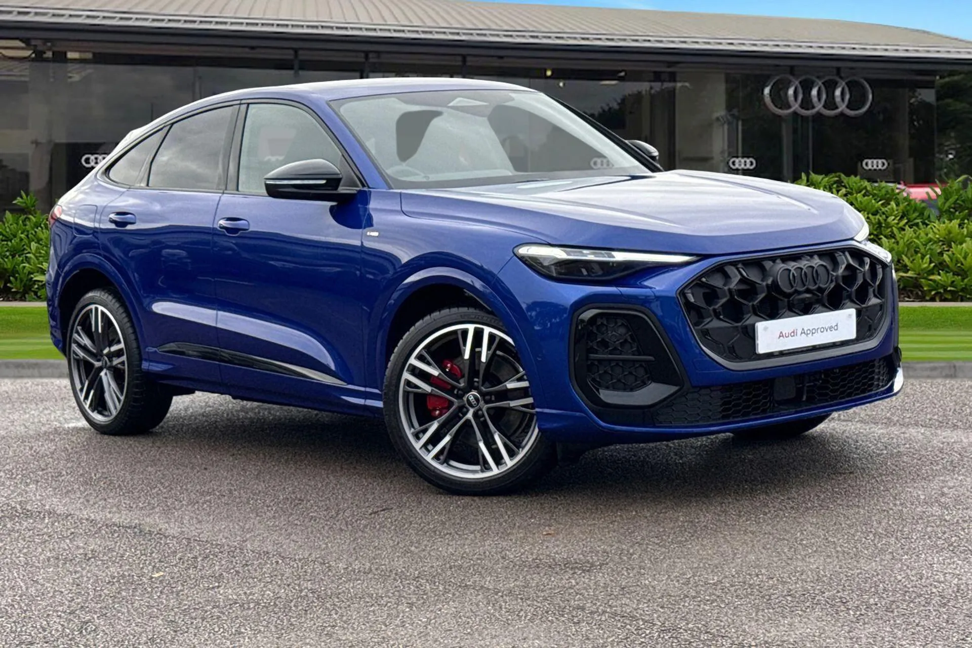 DF75KKL Audi Q5 2.0 TDI Quattro Edition 1 5dr S Tronic Image #1