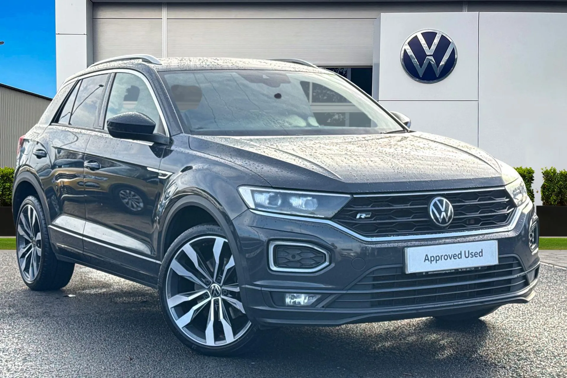 ML21OXG Volkswagen T-Roc 1.5 TSI EVO R-Line 5dr Image #1