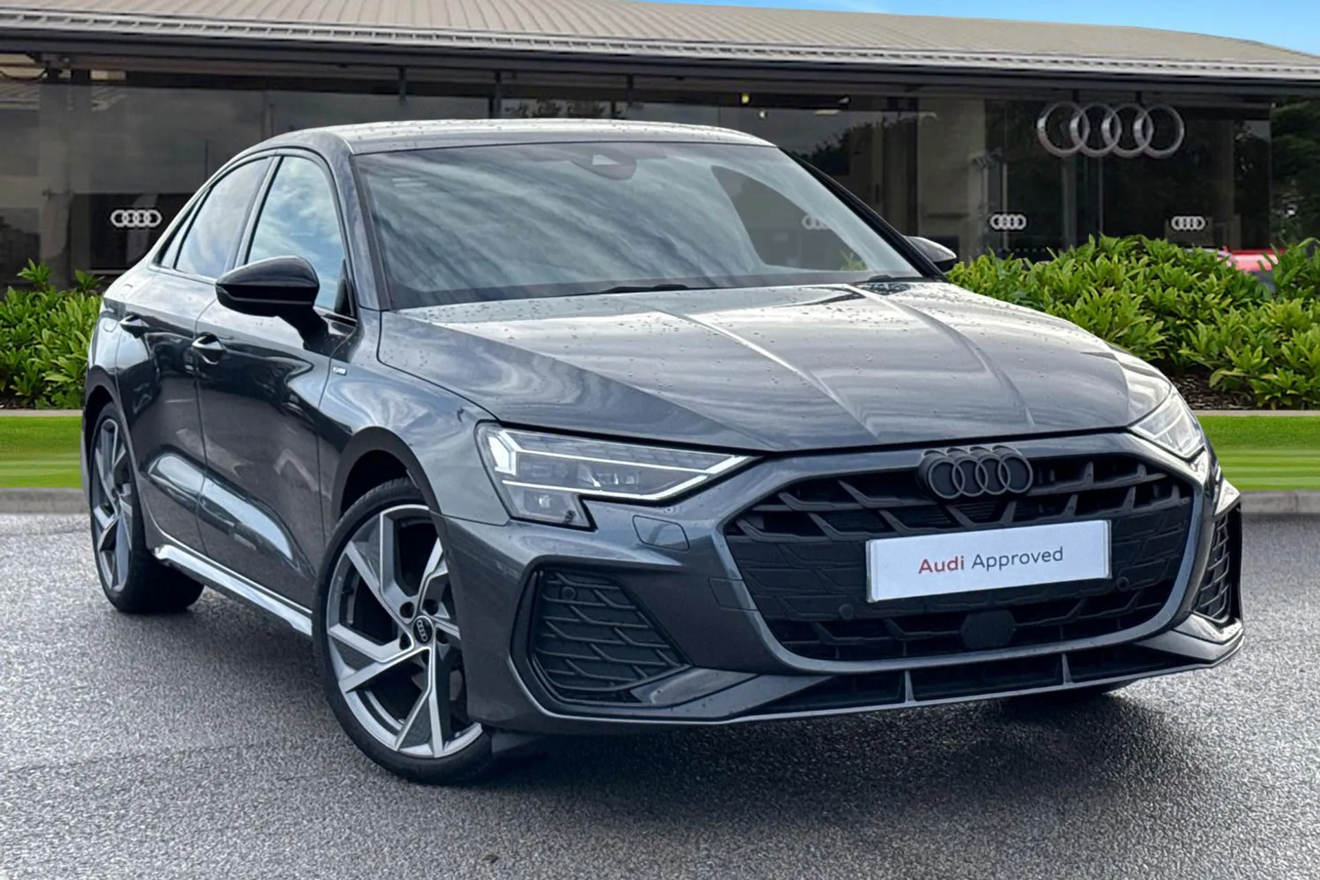 KM25HMC Audi A3 Black Edition 35 TFSI  150 PS S tronic Image #1