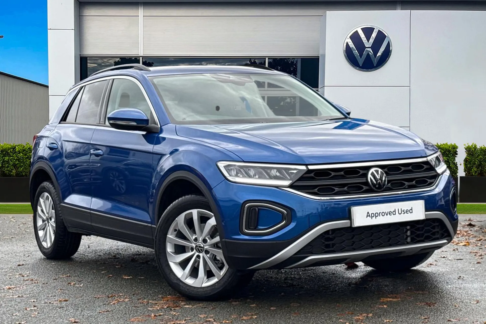 AP25FFA Volkswagen T-Roc 1.5 TSI Match 5dr DSG | Rear Camera | App Connect Image #1