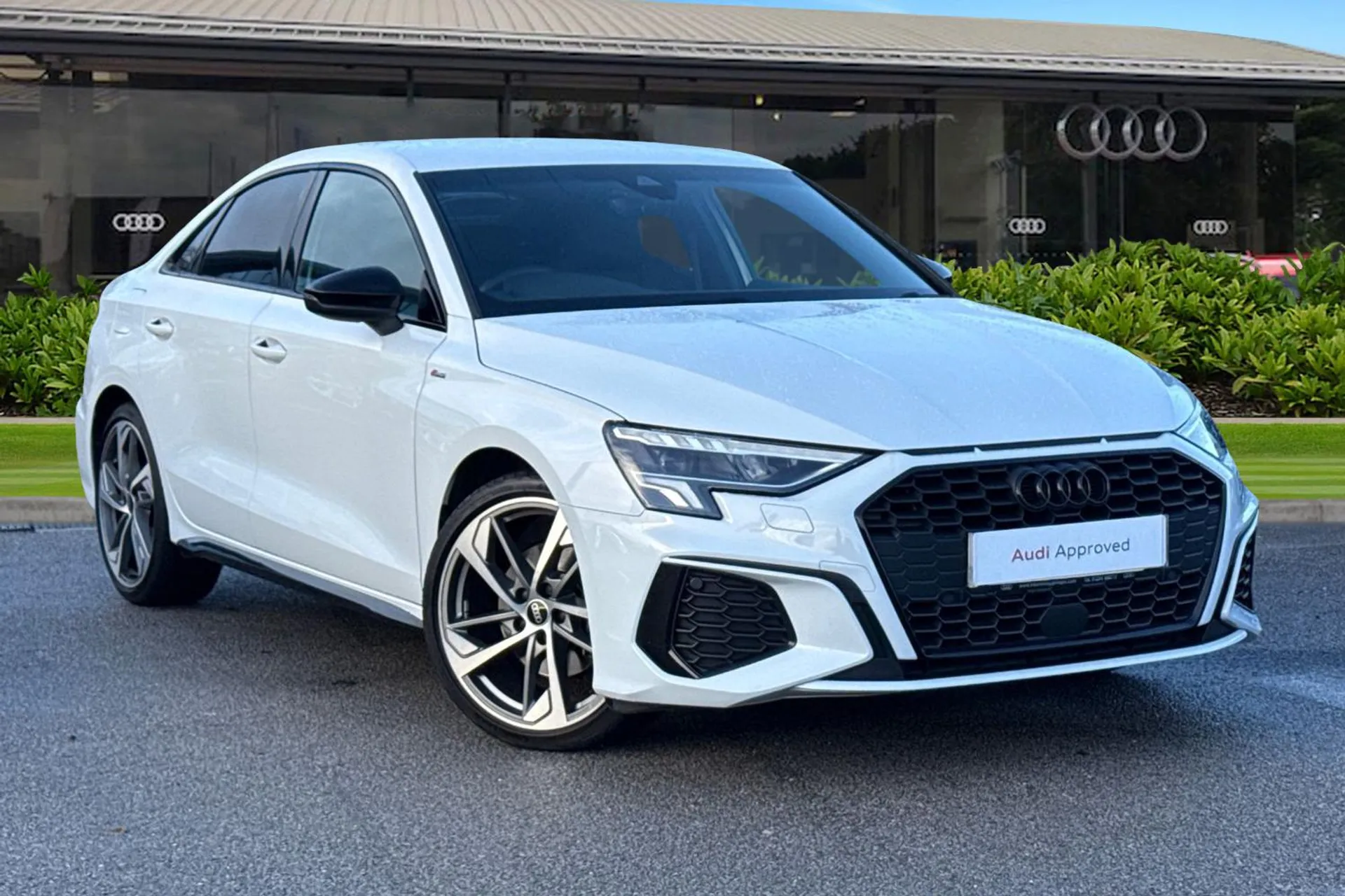 KT23OMJ Audi A3 MY23.5 Black Edition 35 TDI  150 PS S tronic Image #1