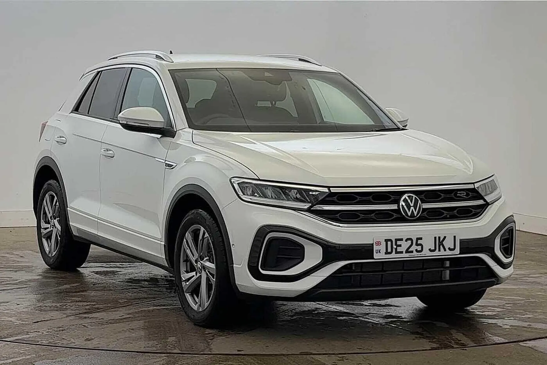 DE25JKJ Volkswagen T-Roc 2.0 TDI 150 EVO R-Line 5dr DSG Image #1