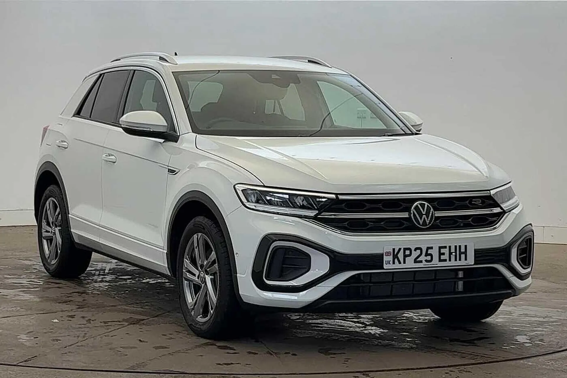 KP25EHH Volkswagen T-Roc 2.0 TDI 150 EVO R-Line 5dr DSG Image #1