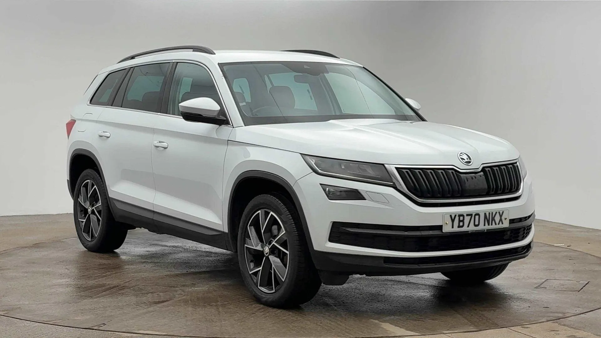 YB70NKX Škoda Kodiaq 1.5 TSI ACT SE L DSG Euro 6 (s/s) 5dr (7 Seat) Image #1