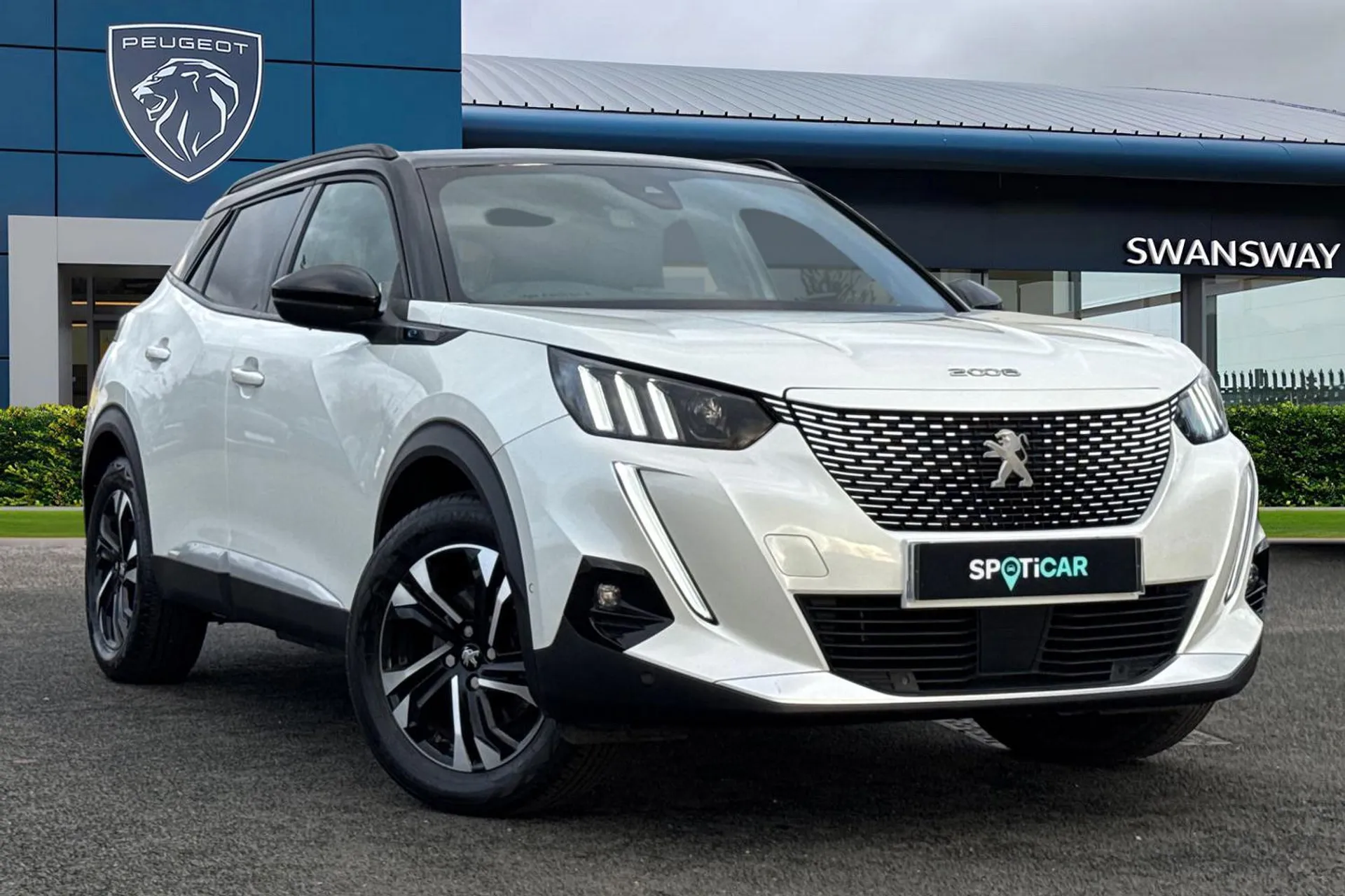 YR72WRC PEUGEOT e-2008 50kWh GT Auto 5dr (7kW Charger) Image #1