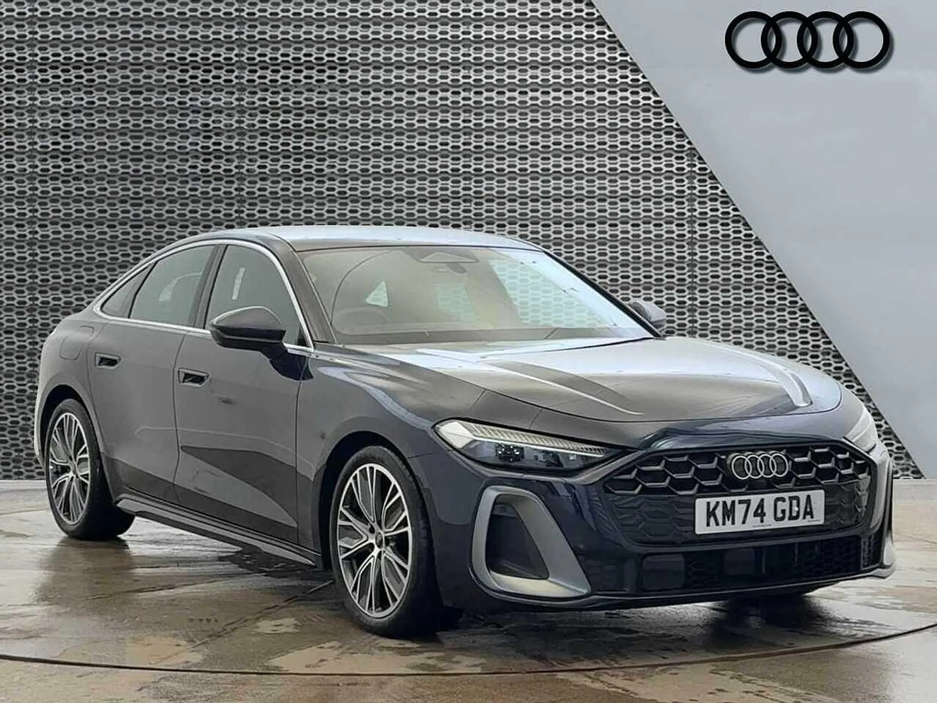 KM74GDA Audi A5 Launch Edition TDI  204 PS S tronic Image #1