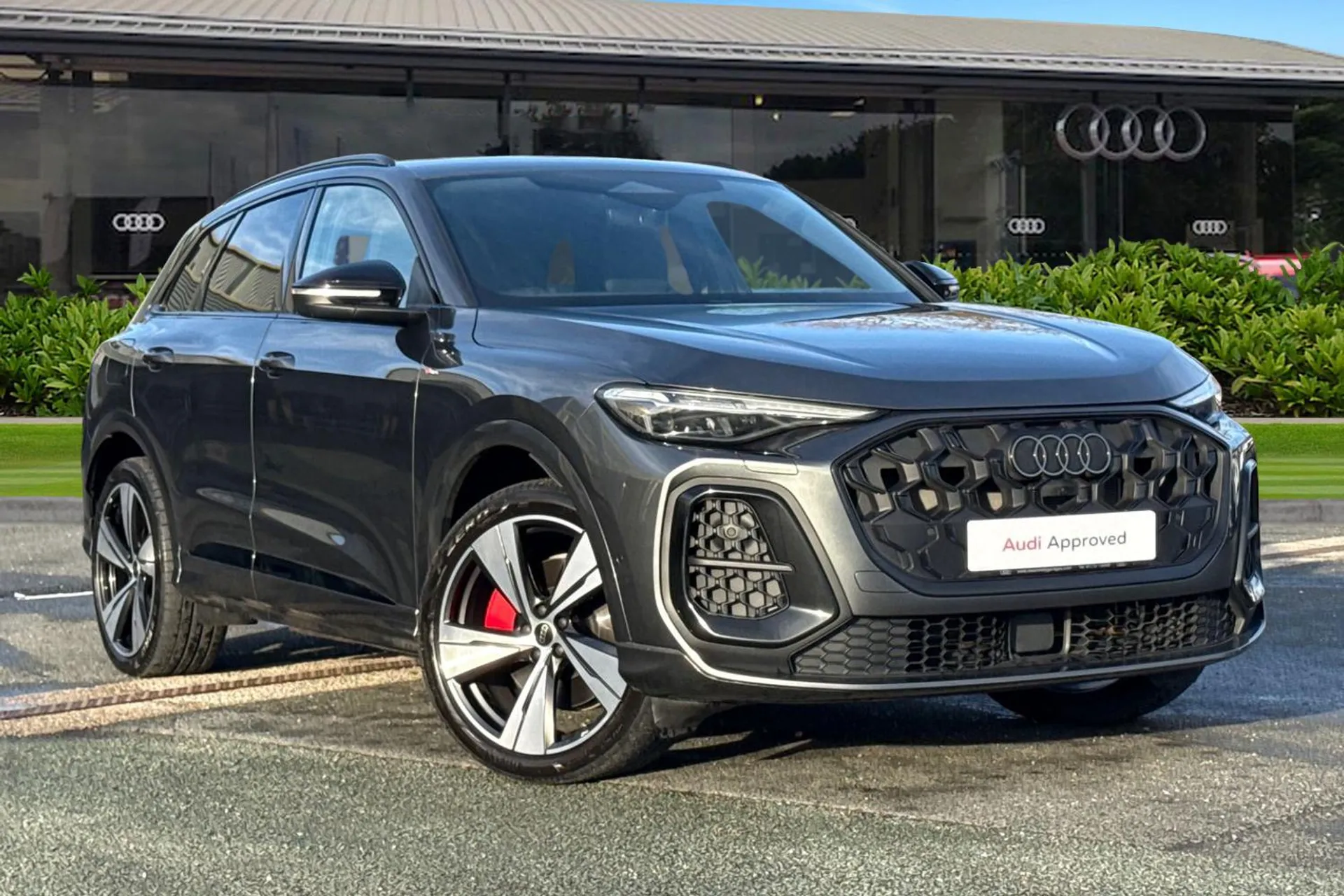 PN75FPZ Audi Q5 SUV Edition 1 TDI quattro 204 PS S tronic Image #1