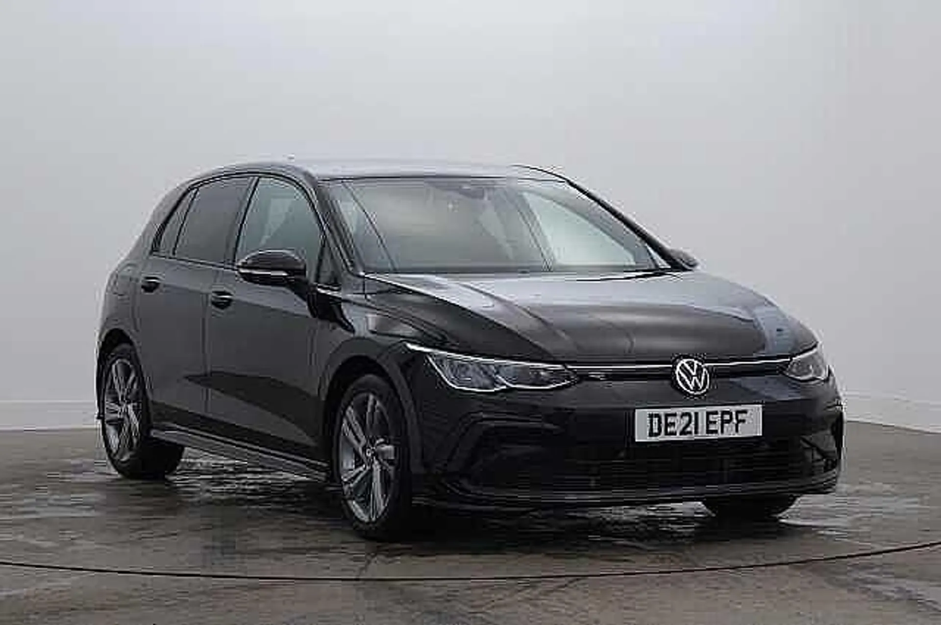 DE21EPF Volkswagen Golf 1.5 TSI R-Line 5dr Image #1