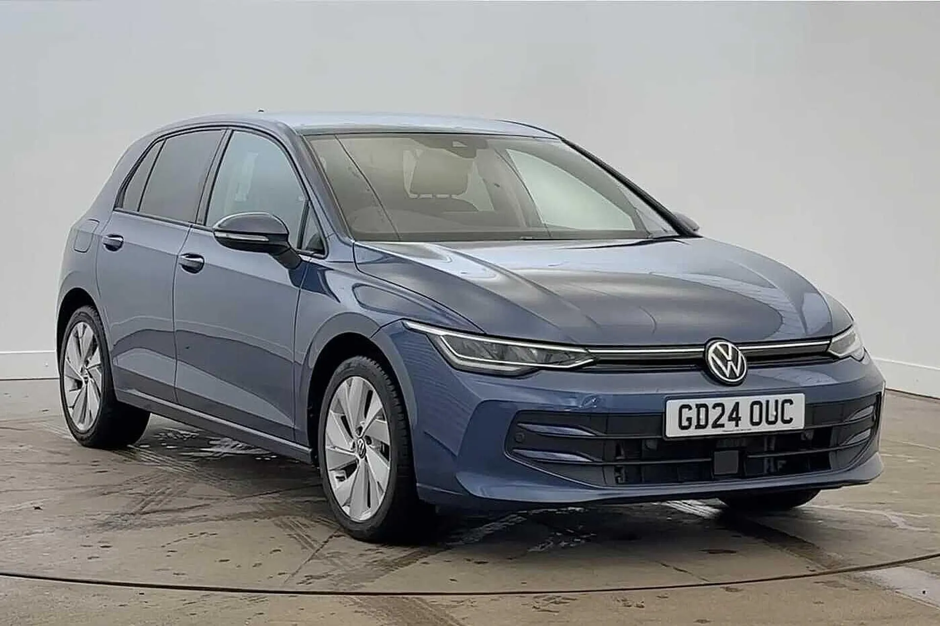 GD24OUC Volkswagen Golf 1.5 TSI Match 5dr Image #1